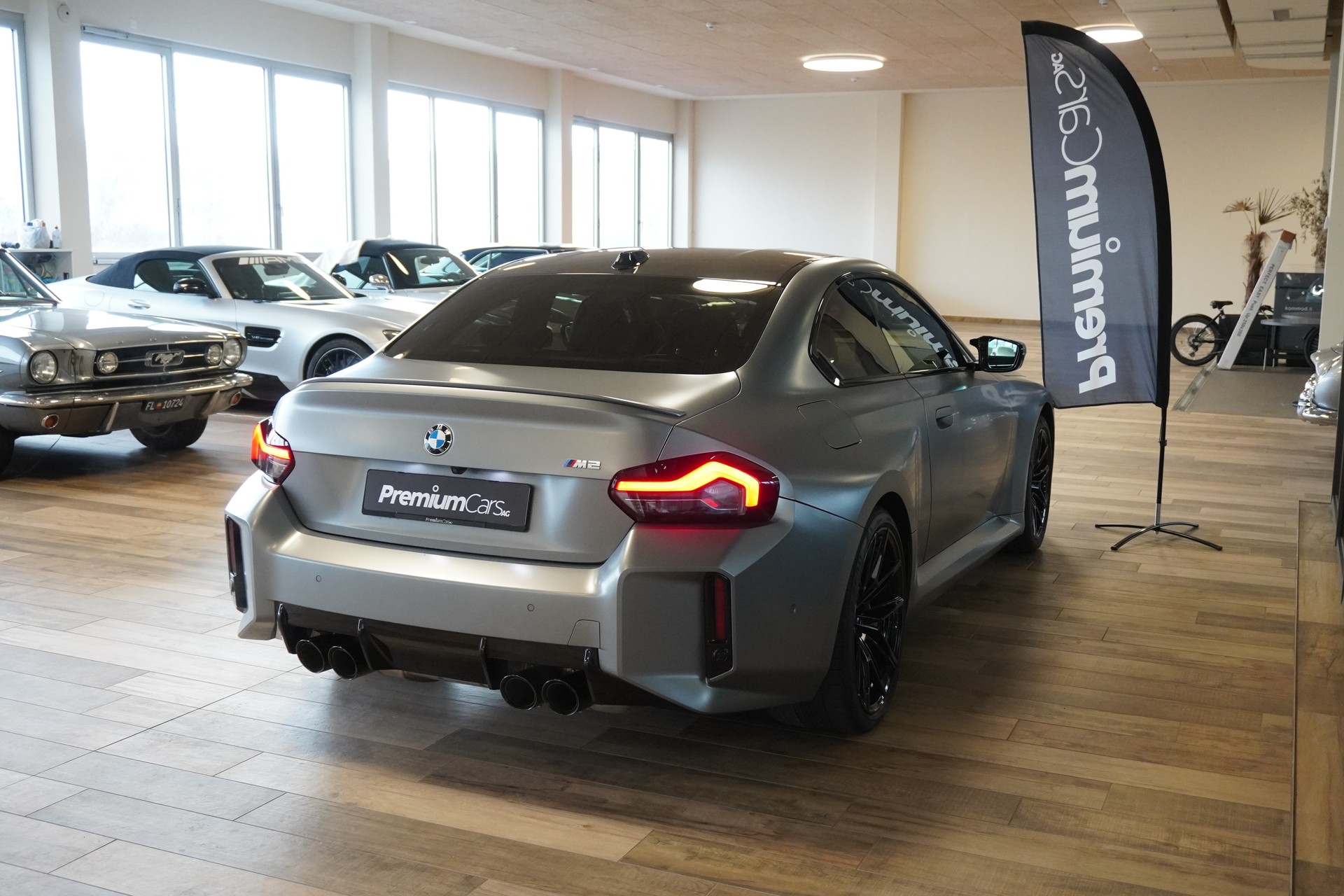 BMW M2 Steptronic-image-3