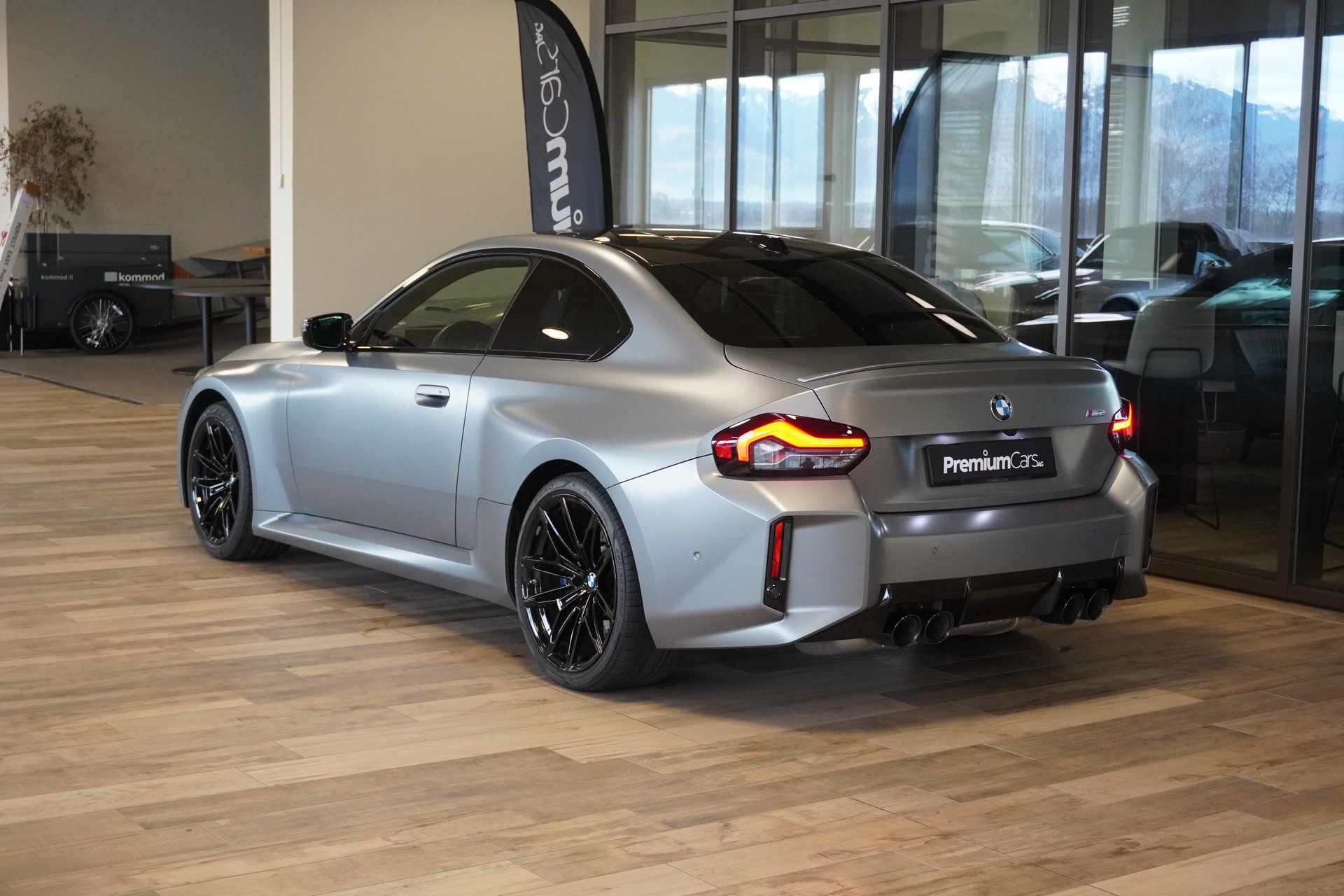 BMW M2 Steptronic-image-4