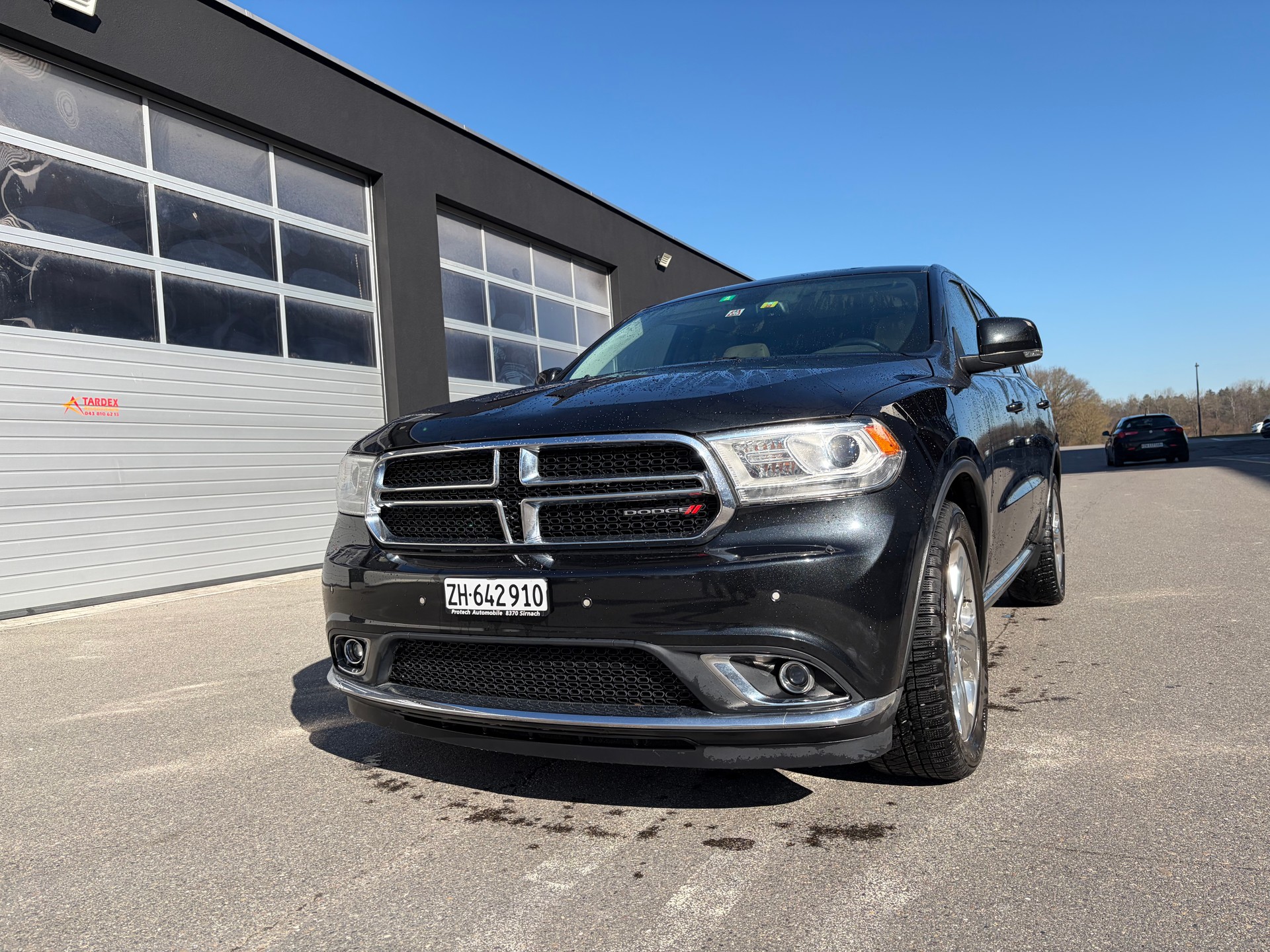 DODGE Durango-image-0