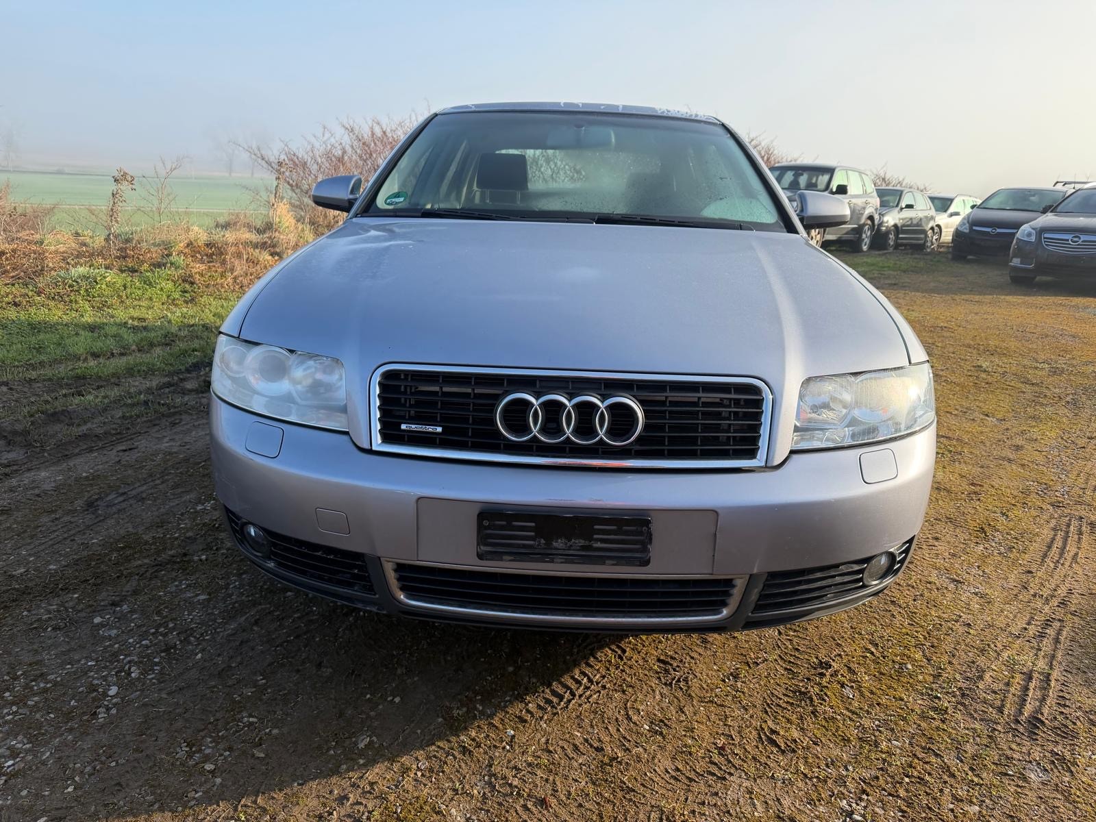 AUDI 3.0 Quttro-showroom-element-2