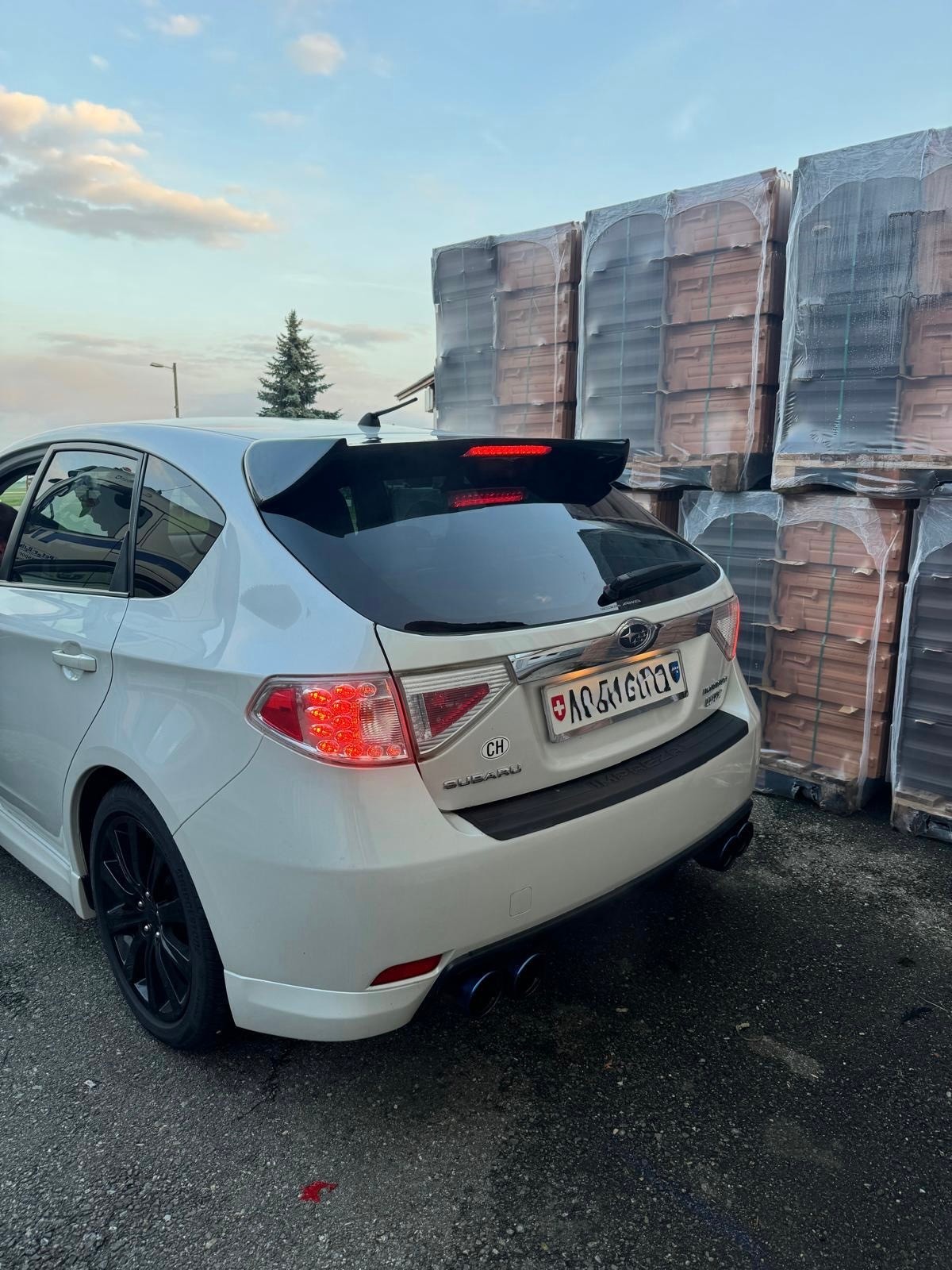 SUBARU Impreza 2.5 Turbo 4WD WRX Swiss-image-1