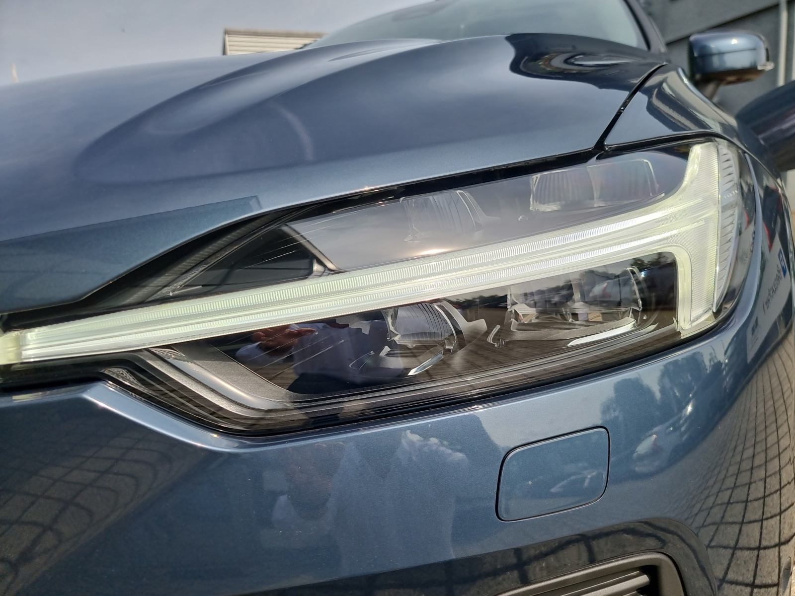 VOLVO XC60 2.0 T6 TE Ultra Bright eAWD-image-7