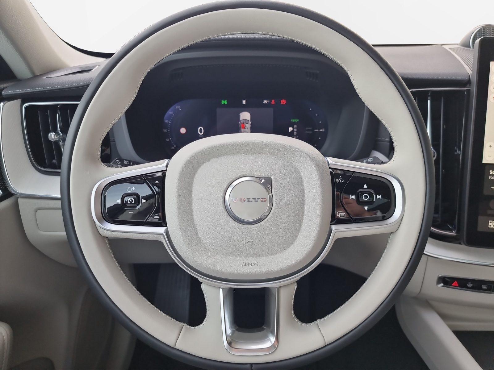 VOLVO XC60 2.0 T6 TE Ultra Bright eAWD-image-11