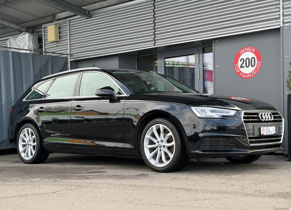 AUDI A4 Avant 2.0 TDi S line-image-1