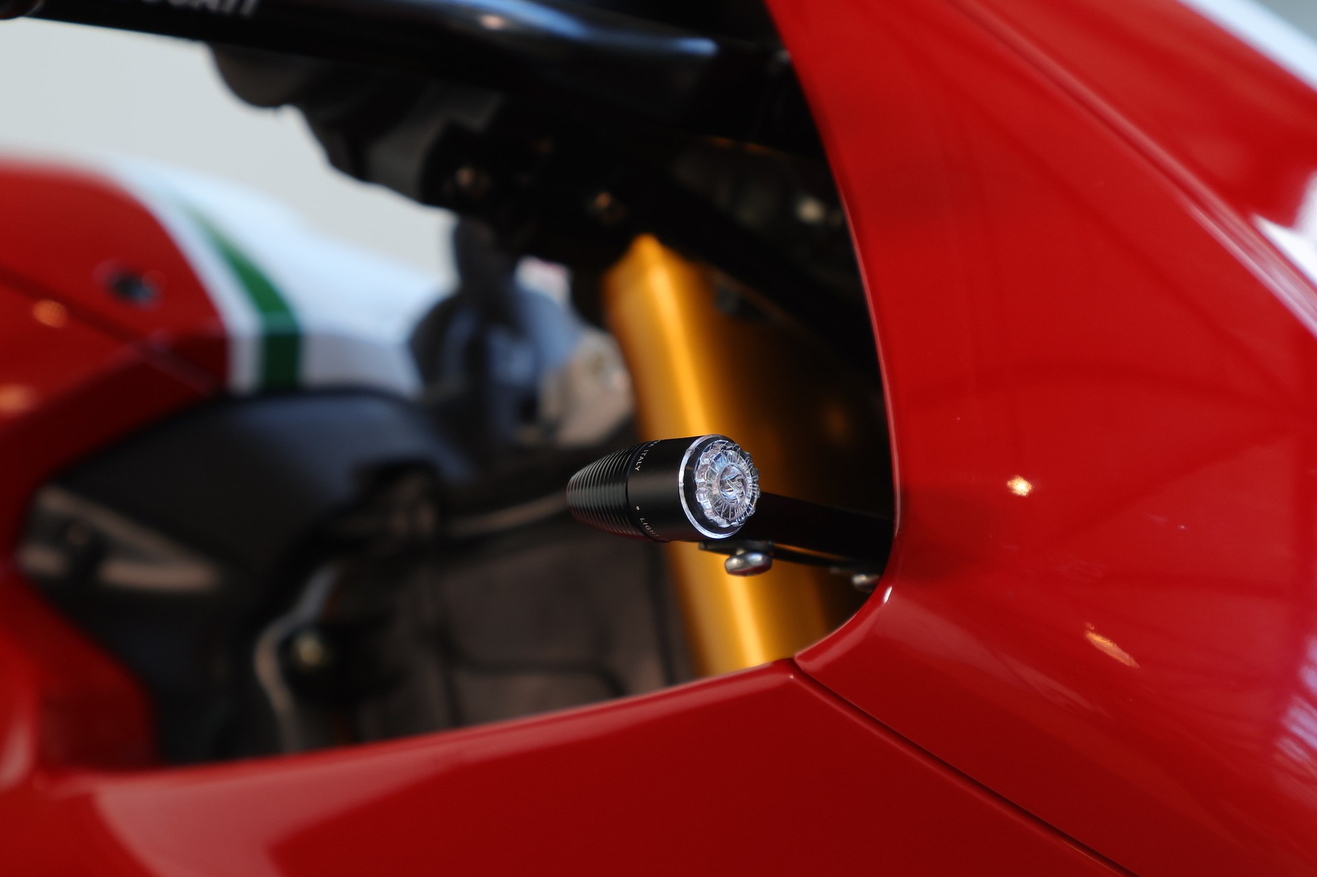 DUCATI Panigale V4 Speciale Nr. 751/1500 Limited Edition-image-6