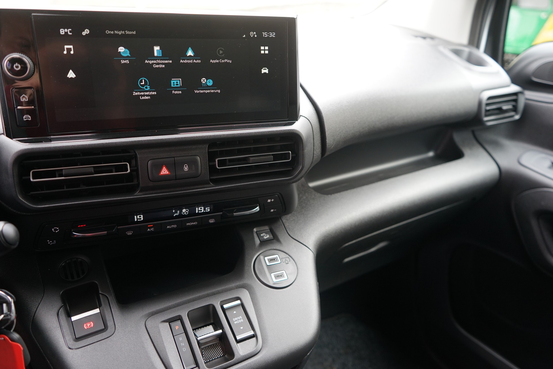 CITROEN e-Berlingo Van M First-image-7