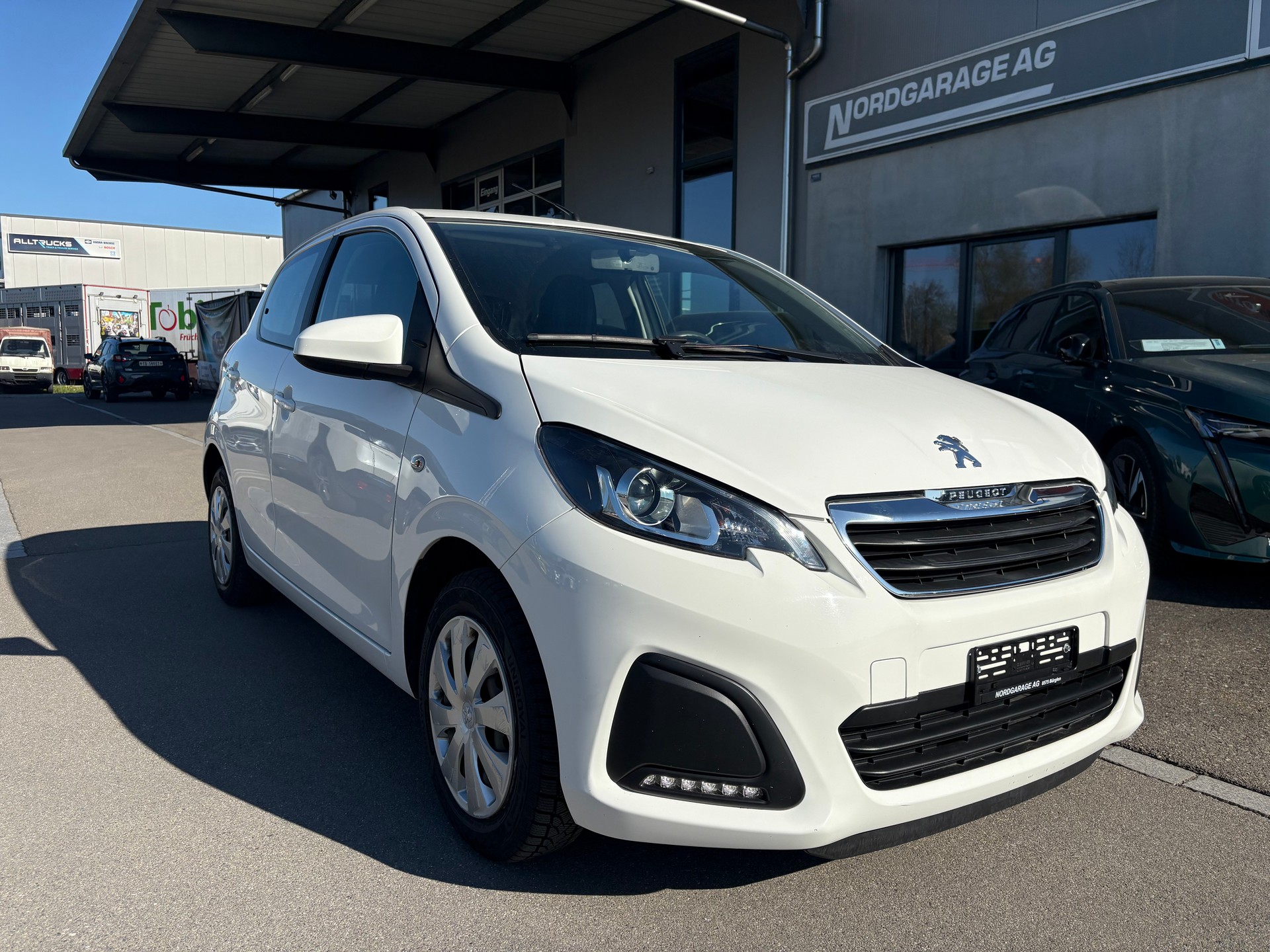 PEUGEOT 108 1.0 VTi Active S/S-image-1