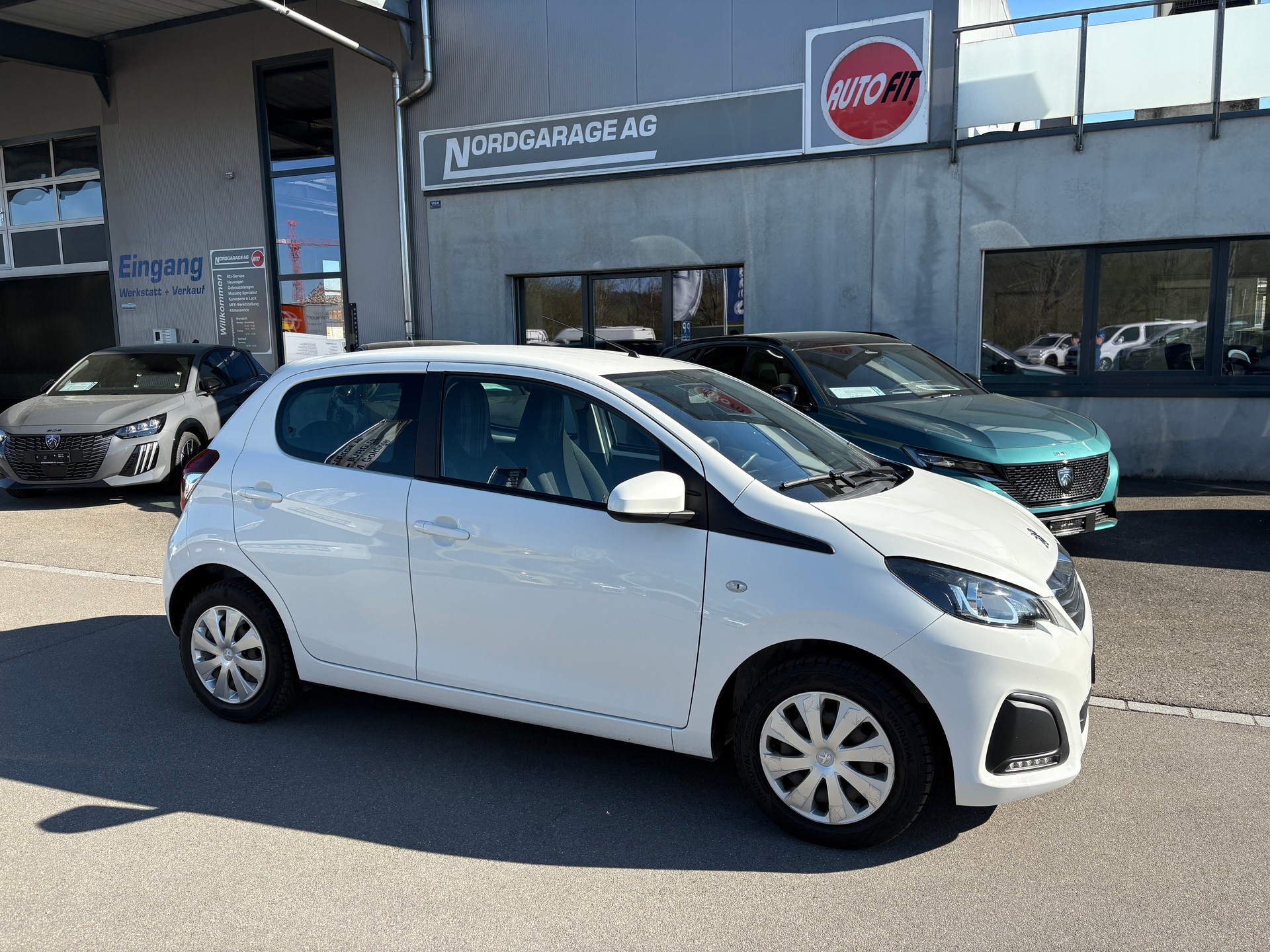 PEUGEOT 108 1.0 VTi Active S/S-image-0