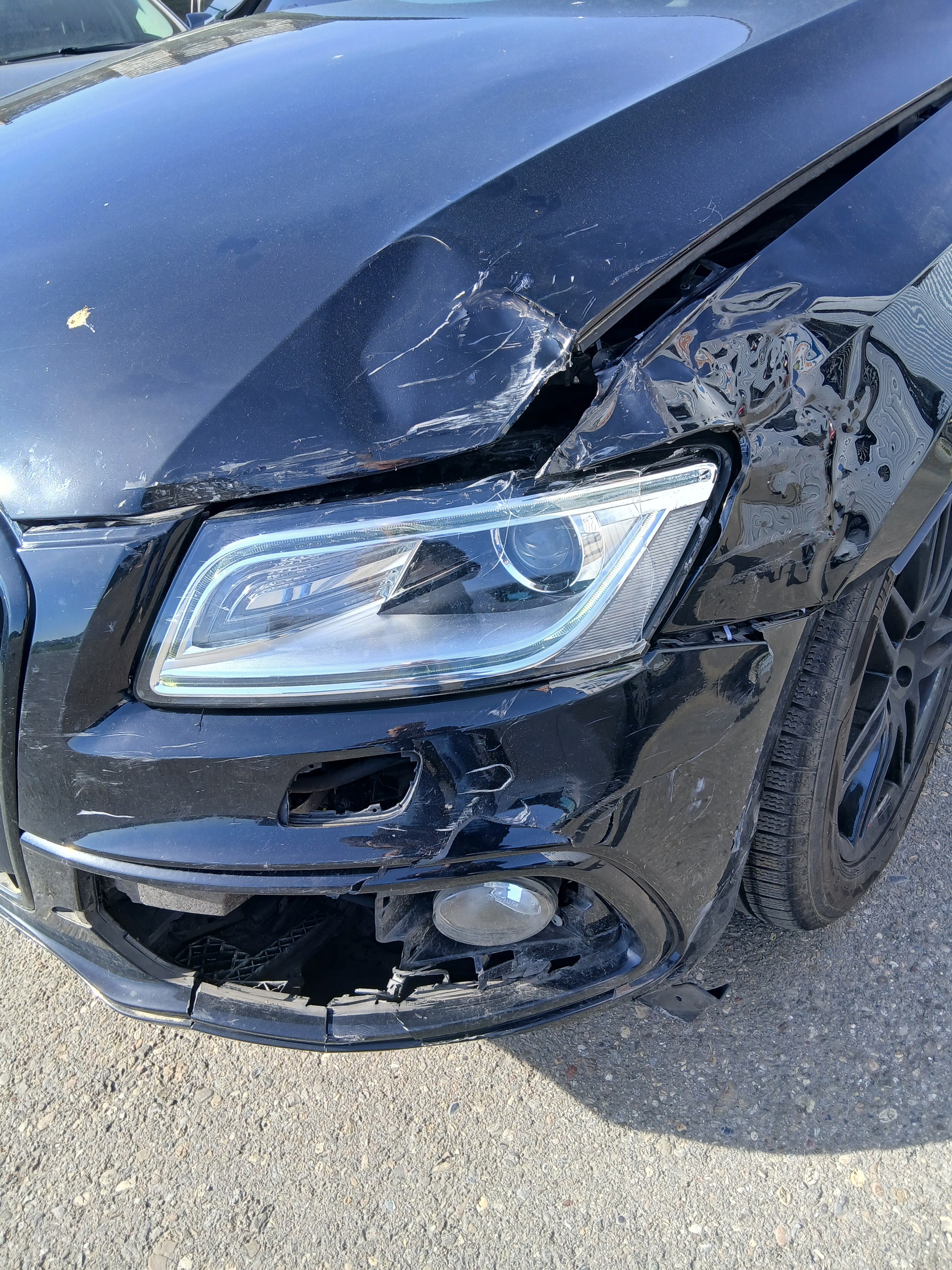 AUDI Q5 3.0 TDI clean quattro S-tronic-image-6
