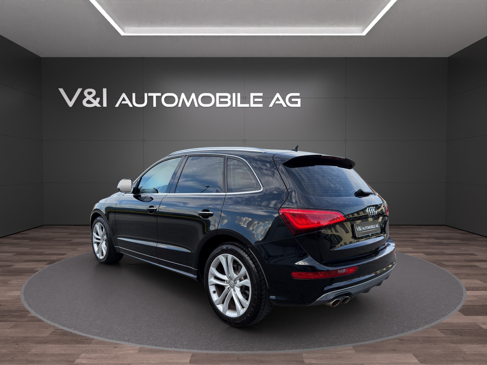 AUDI SQ5 3.0 TDI quattro tiptronic-showroom-element-3