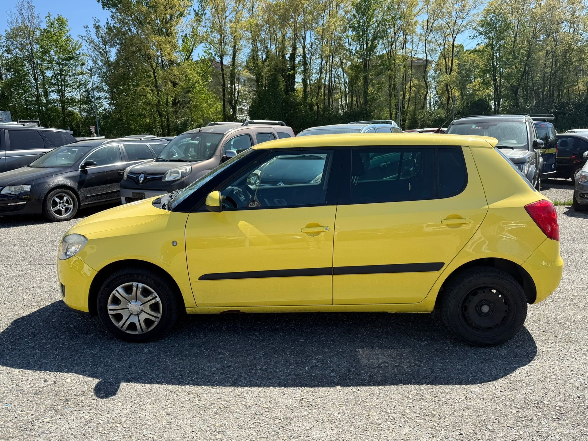 SKODA Fabia 1.2 Entry-image-5
