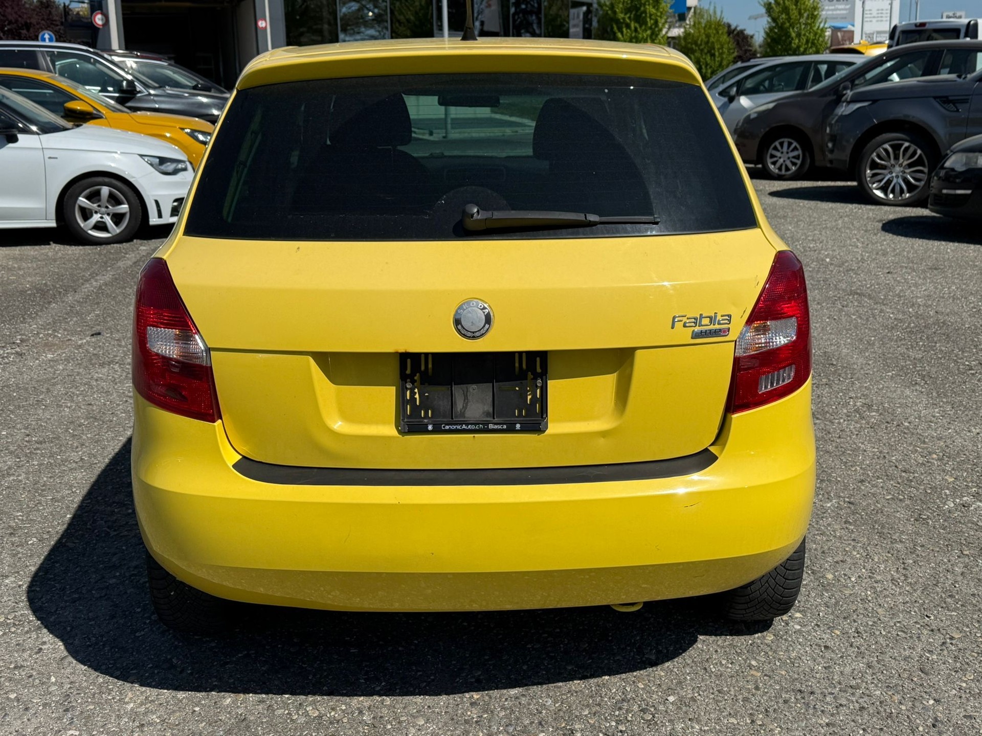 SKODA Fabia 1.2 Entry-image-8