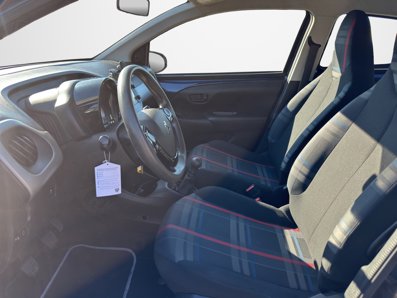 PEUGEOT 108 e-1.0 VTi Stop&Start Active-image-8