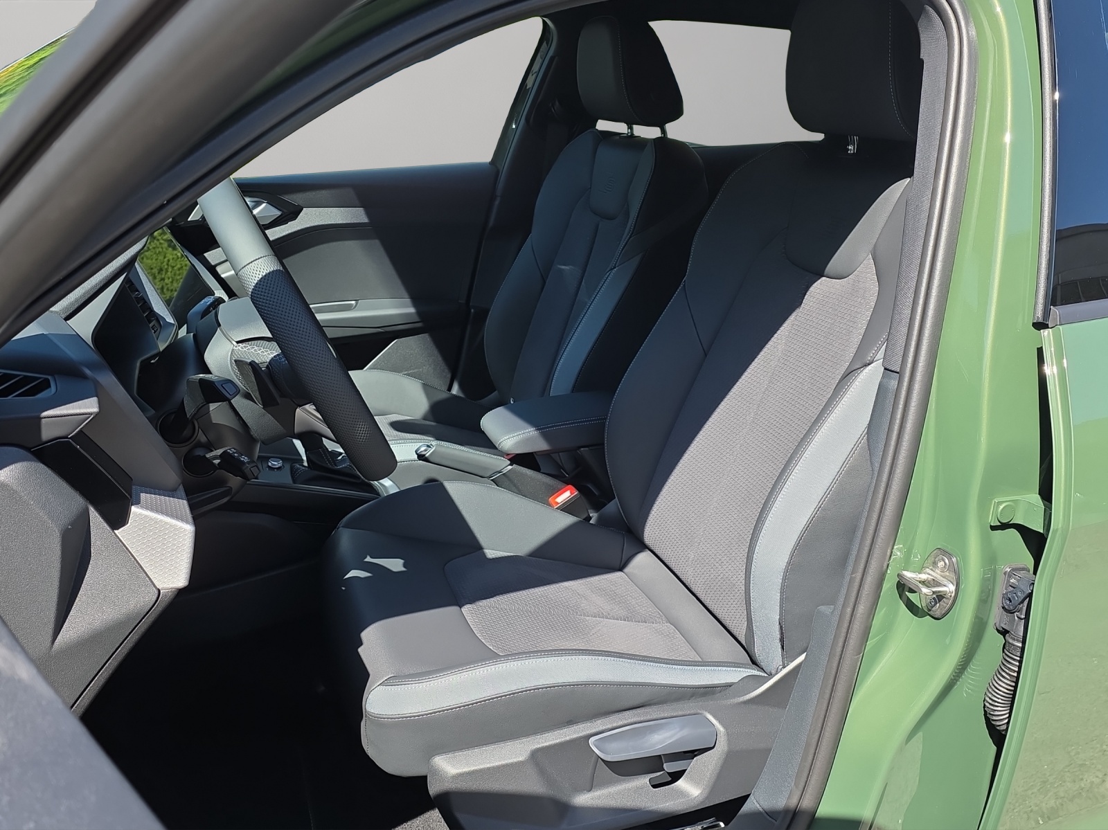 AUDI A1 Sportback 35 TFSI S Line S-tronic-image-7