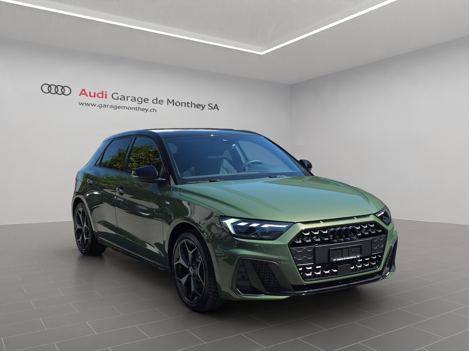 AUDI A1 Sportback 35 TFSI S Line S-tronic-image-2