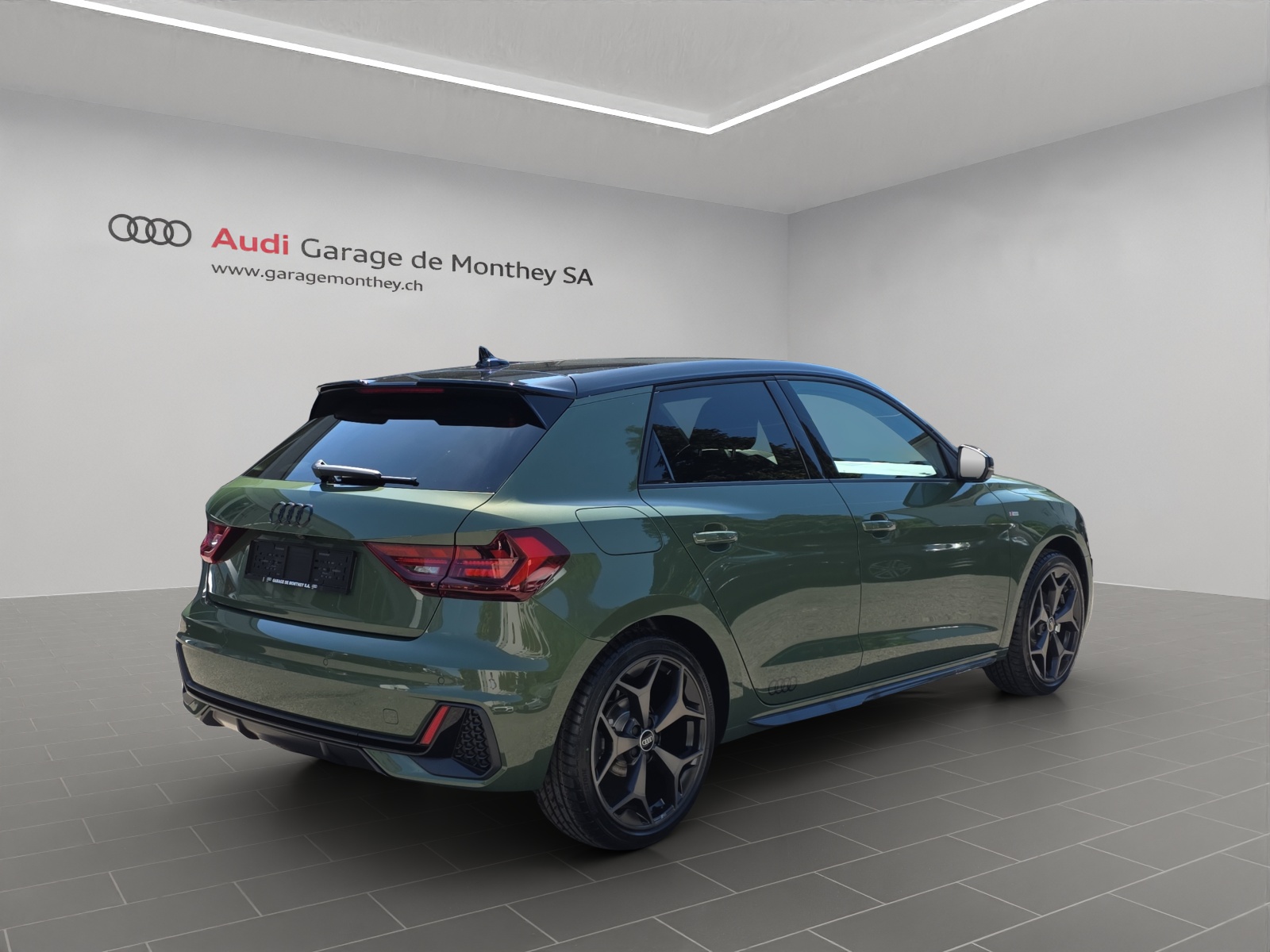 AUDI A1 Sportback 35 TFSI S Line S-tronic-image-3