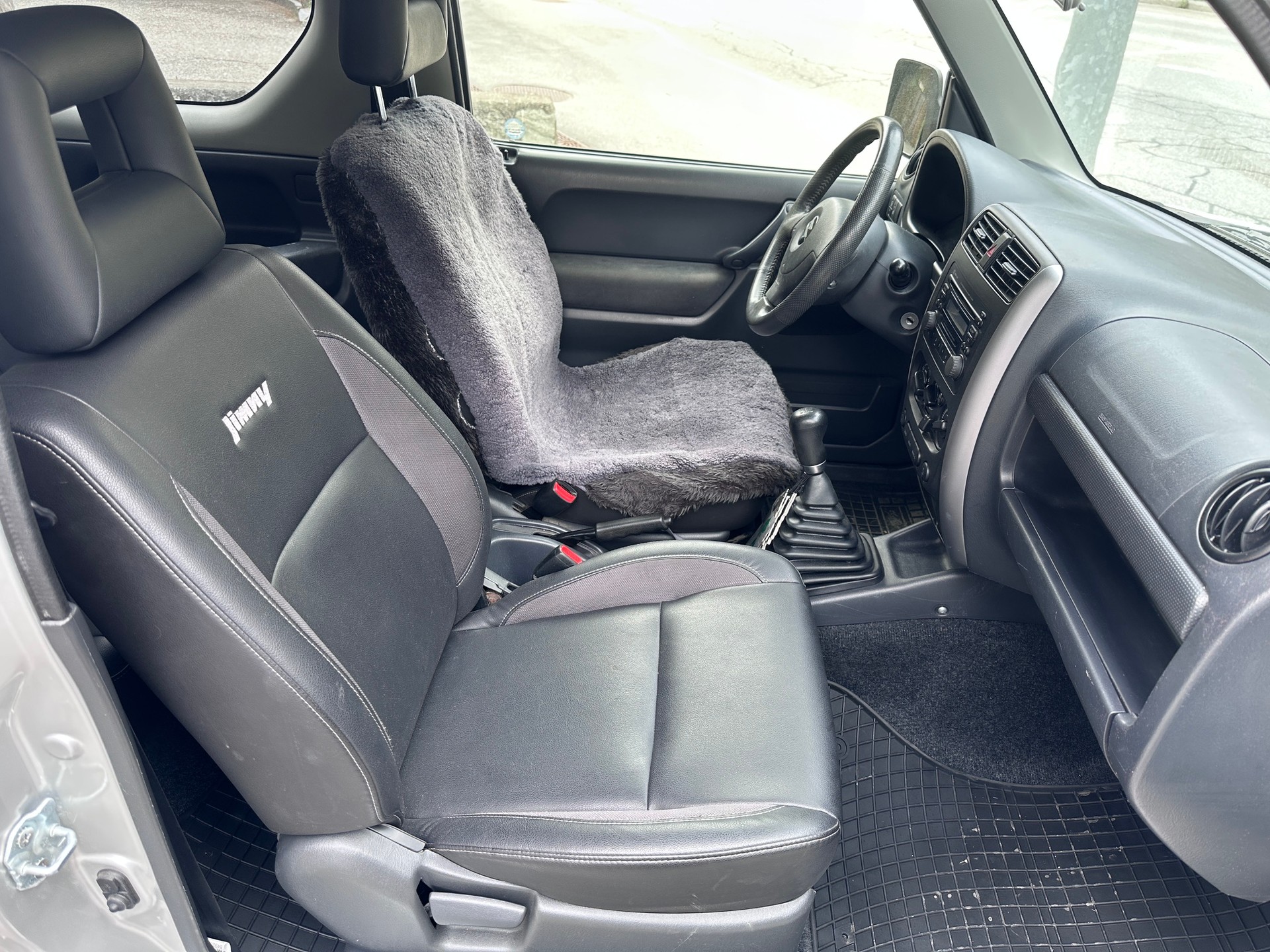 SUZUKI Jimny 1.3 16V GL Top Indigo-image-6
