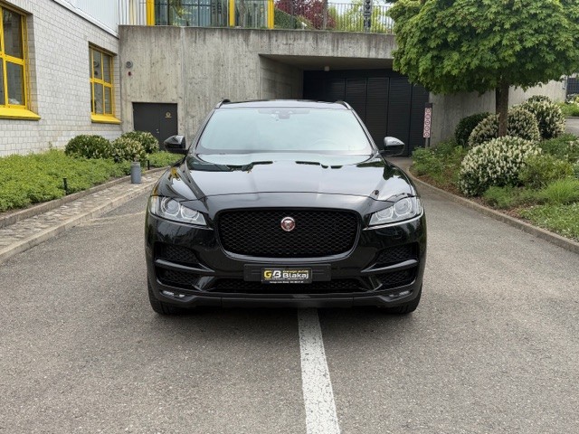 Jaguar F-Pace