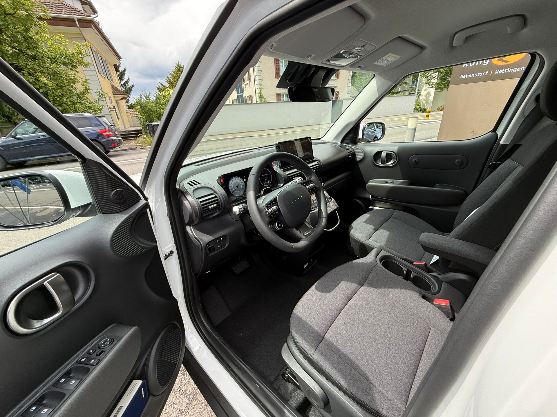 HYUNDAI Inster 49kWh Vertex-image-8