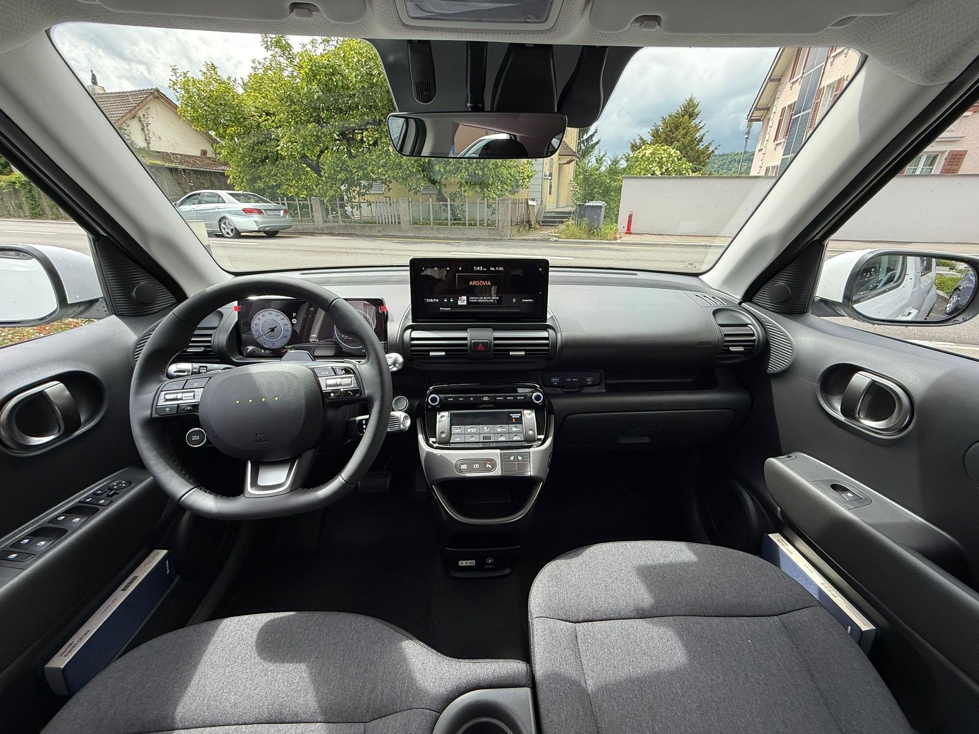HYUNDAI Inster 49kWh Vertex-image-11