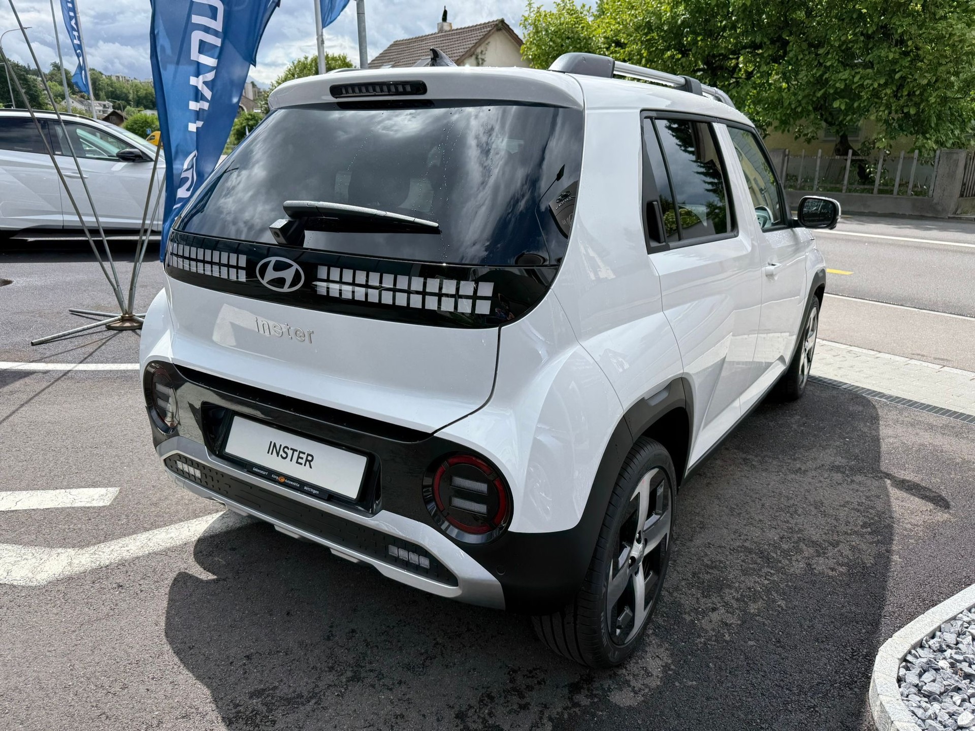 HYUNDAI Inster 49kWh Vertex-image-4