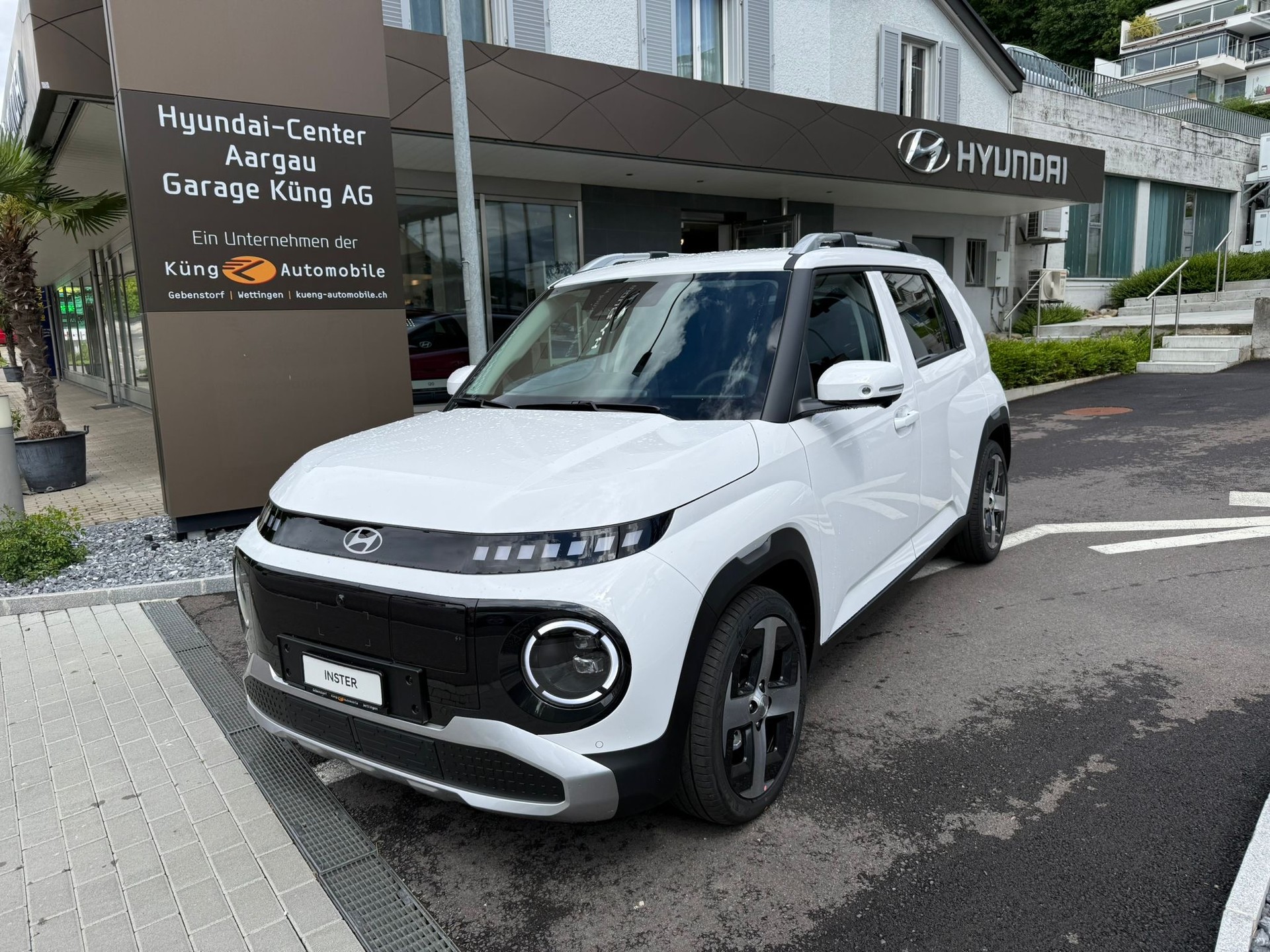 HYUNDAI Inster 49kWh Vertex-image-0