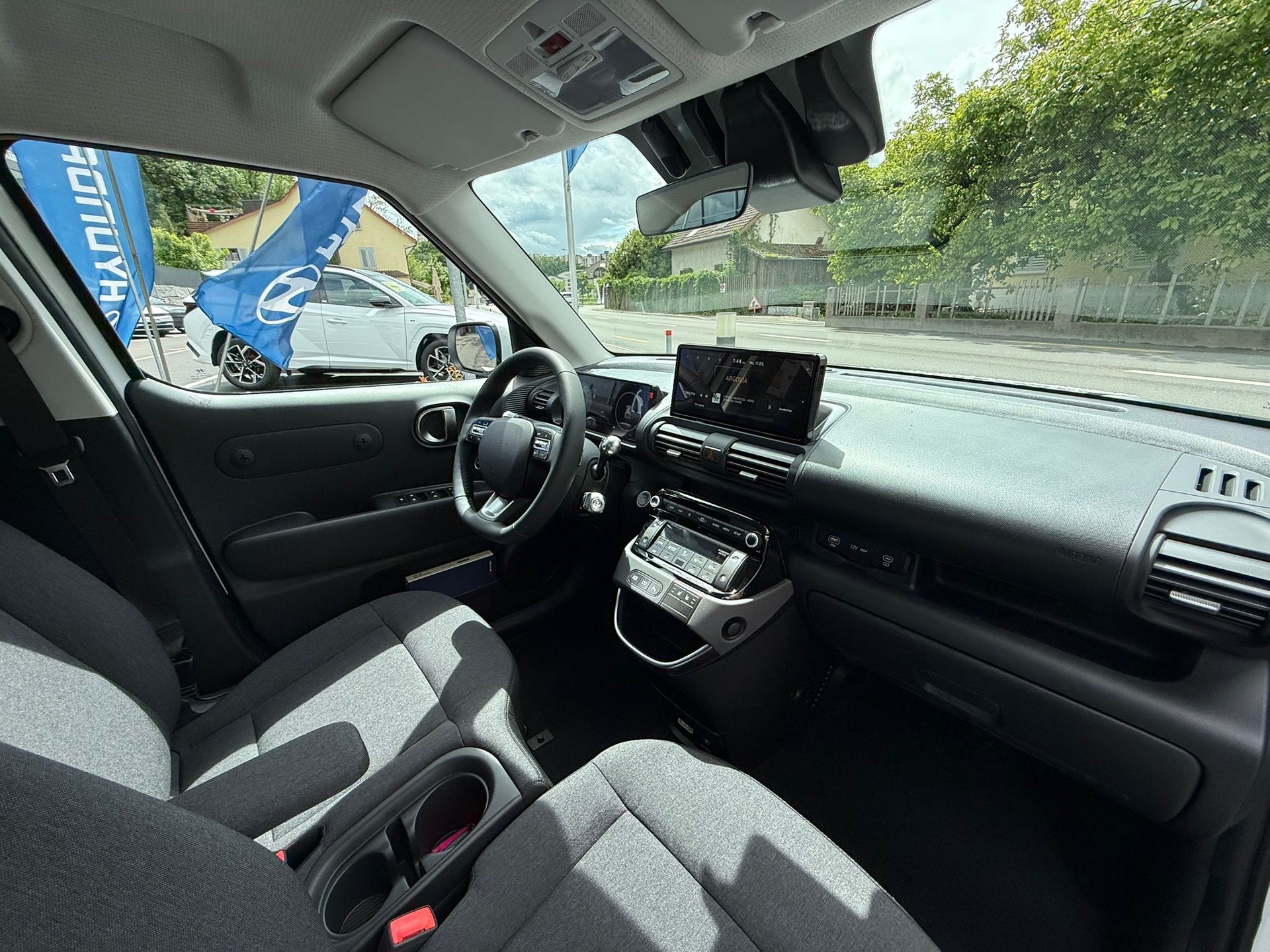 HYUNDAI Inster 49kWh Vertex-image-12