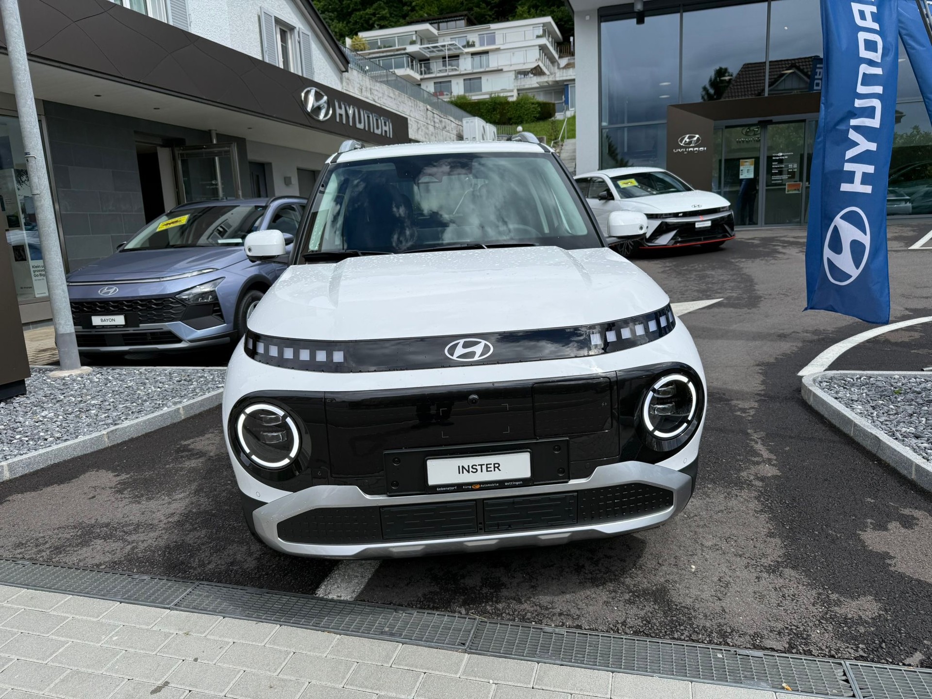 HYUNDAI Inster 49kWh Vertex-image-1