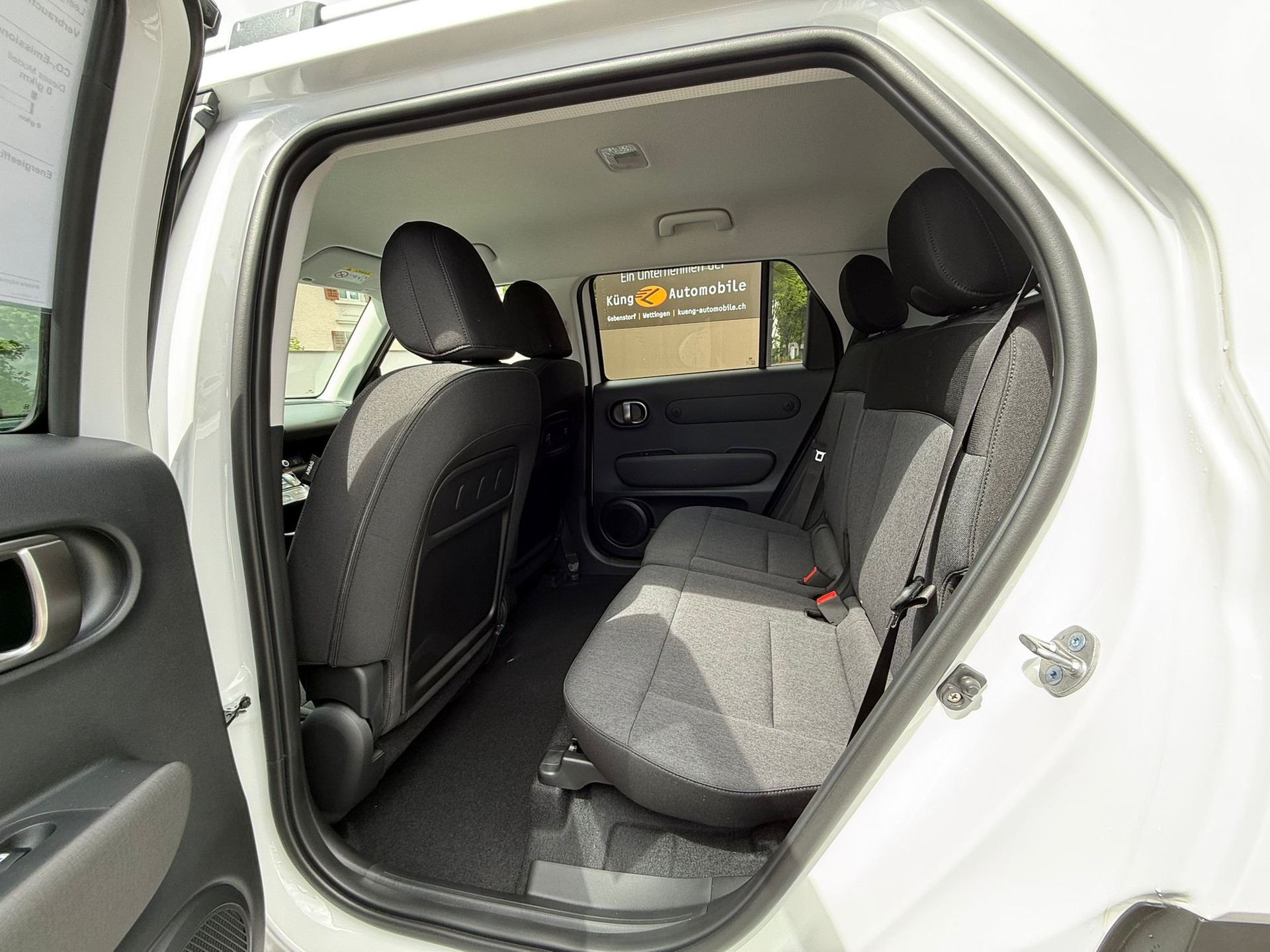 HYUNDAI Inster 49kWh Vertex-image-13