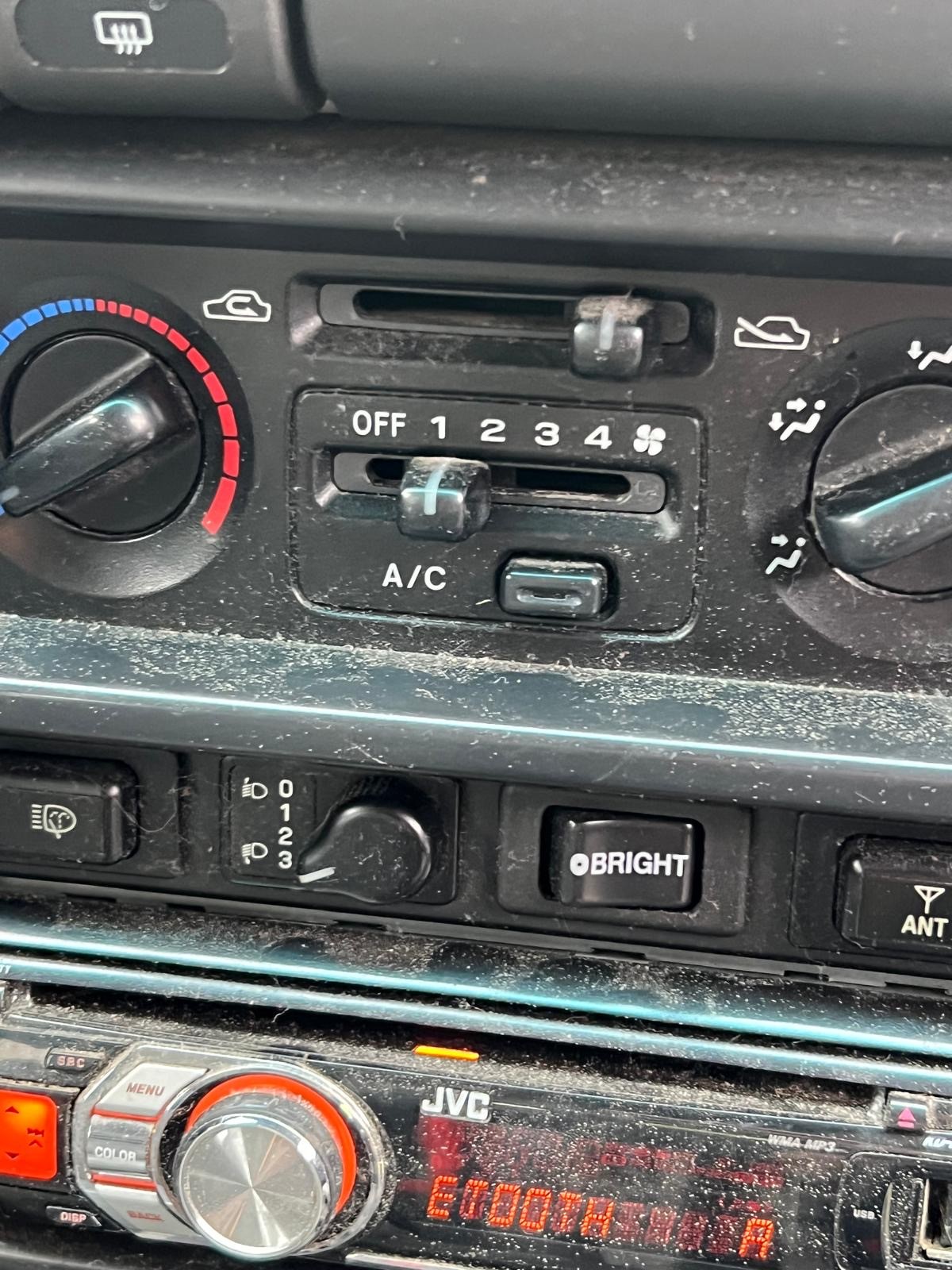 SUBARU Forester 2.0-image-5
