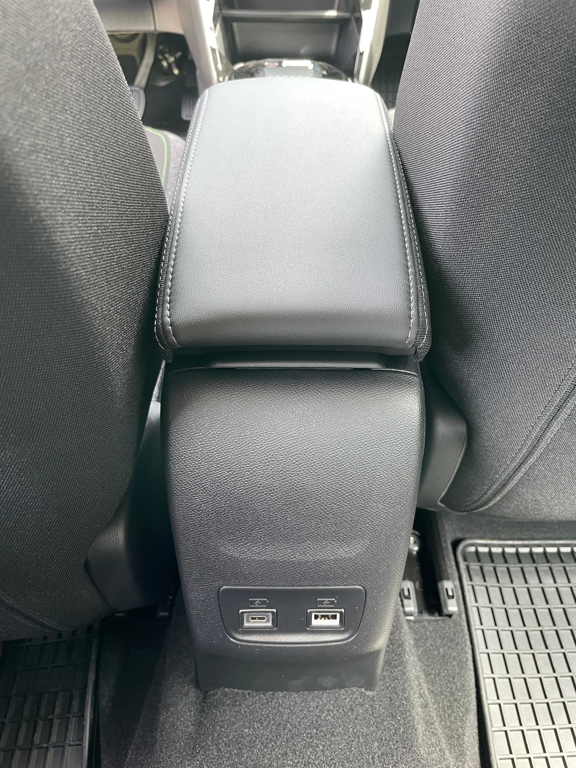 PEUGEOT E-208 Active Eleketromotor156 - Batterie 54kWh-image-15