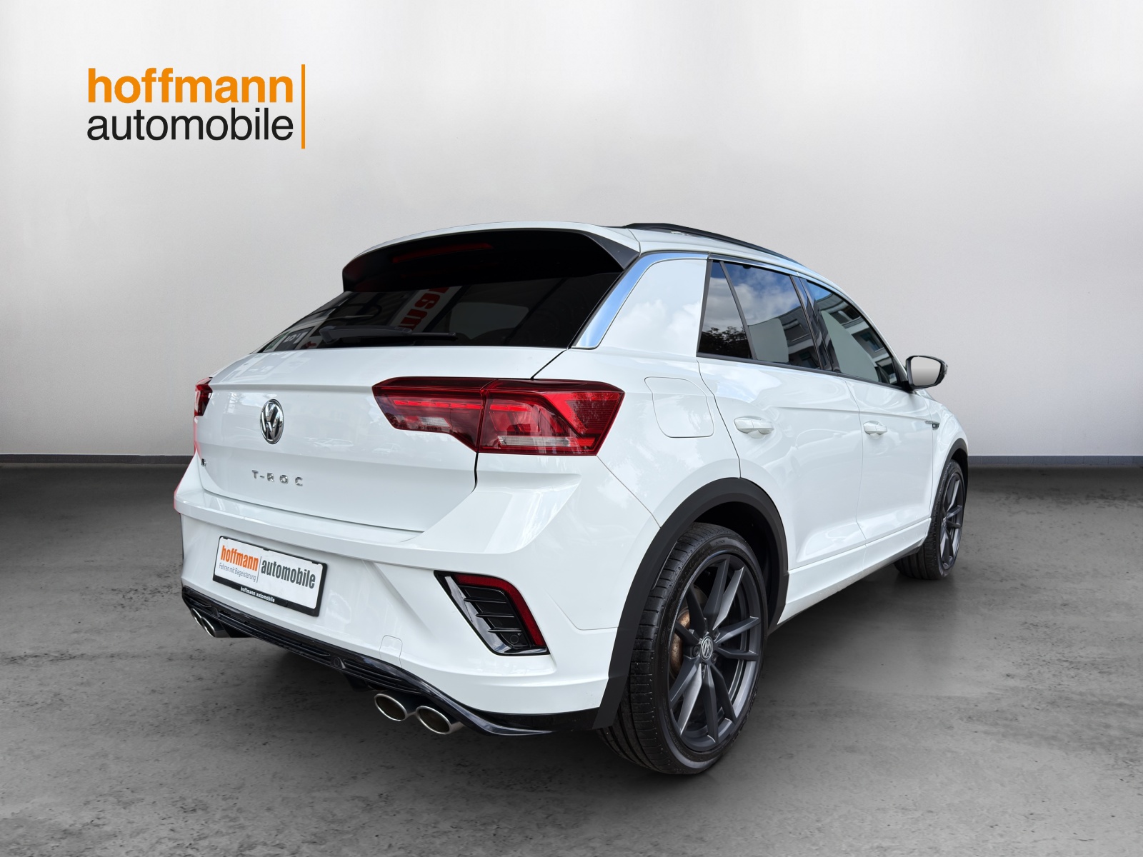 VW T-Roc 2.0 TSI R DSG 4Motion-image-3