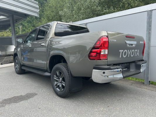 TOYOTA Hilux 2.8d MH Style DC4x4-image-3
