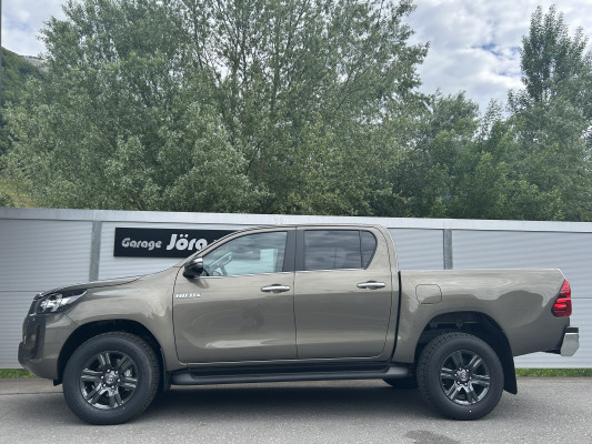 TOYOTA Hilux 2.8d MH Style DC4x4-image-2