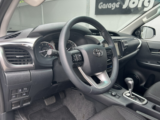 TOYOTA Hilux 2.8d MH Style DC4x4-image-7