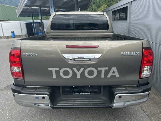 TOYOTA Hilux 2.8d MH Style DC4x4-image-4