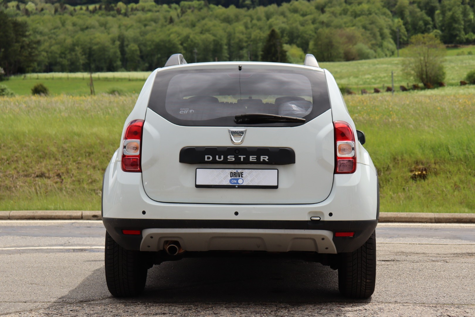 DACIA Duster 1.5 dCi Unlimited 4x2 EDC • Expertisée du jour • Service à jour • Véhicule CH • Caméra de recul-image-9