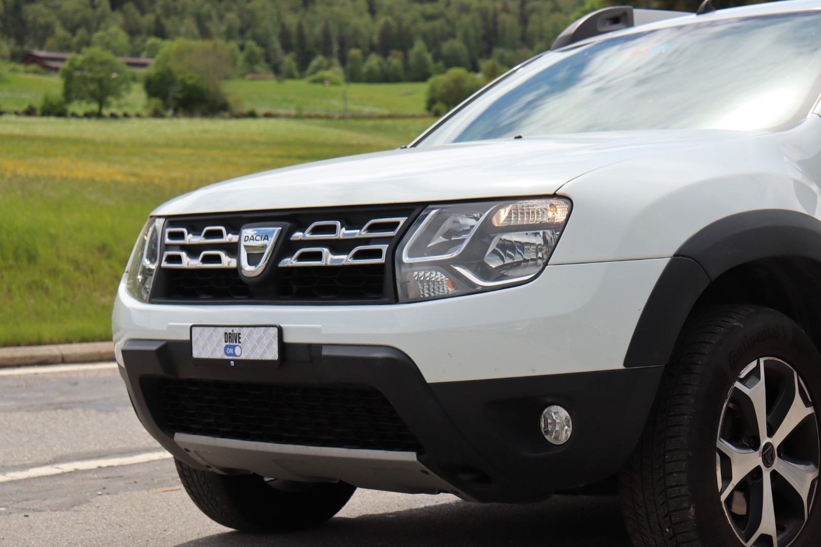DACIA Duster 1.5 dCi Unlimited 4x2 EDC • Expertisée du jour • Service à jour • Véhicule CH • Caméra de recul-image-6