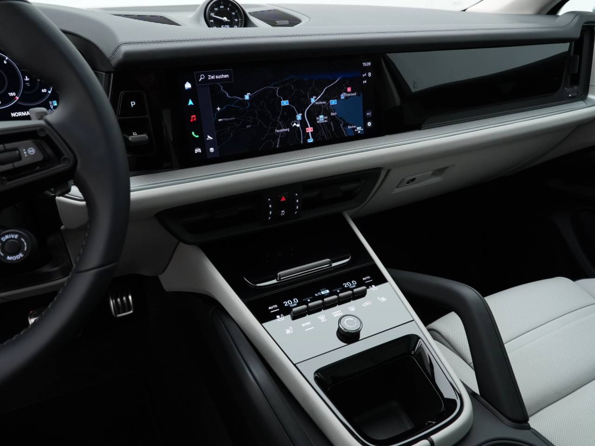 PORSCHE Cayenne S Coupé-image-17