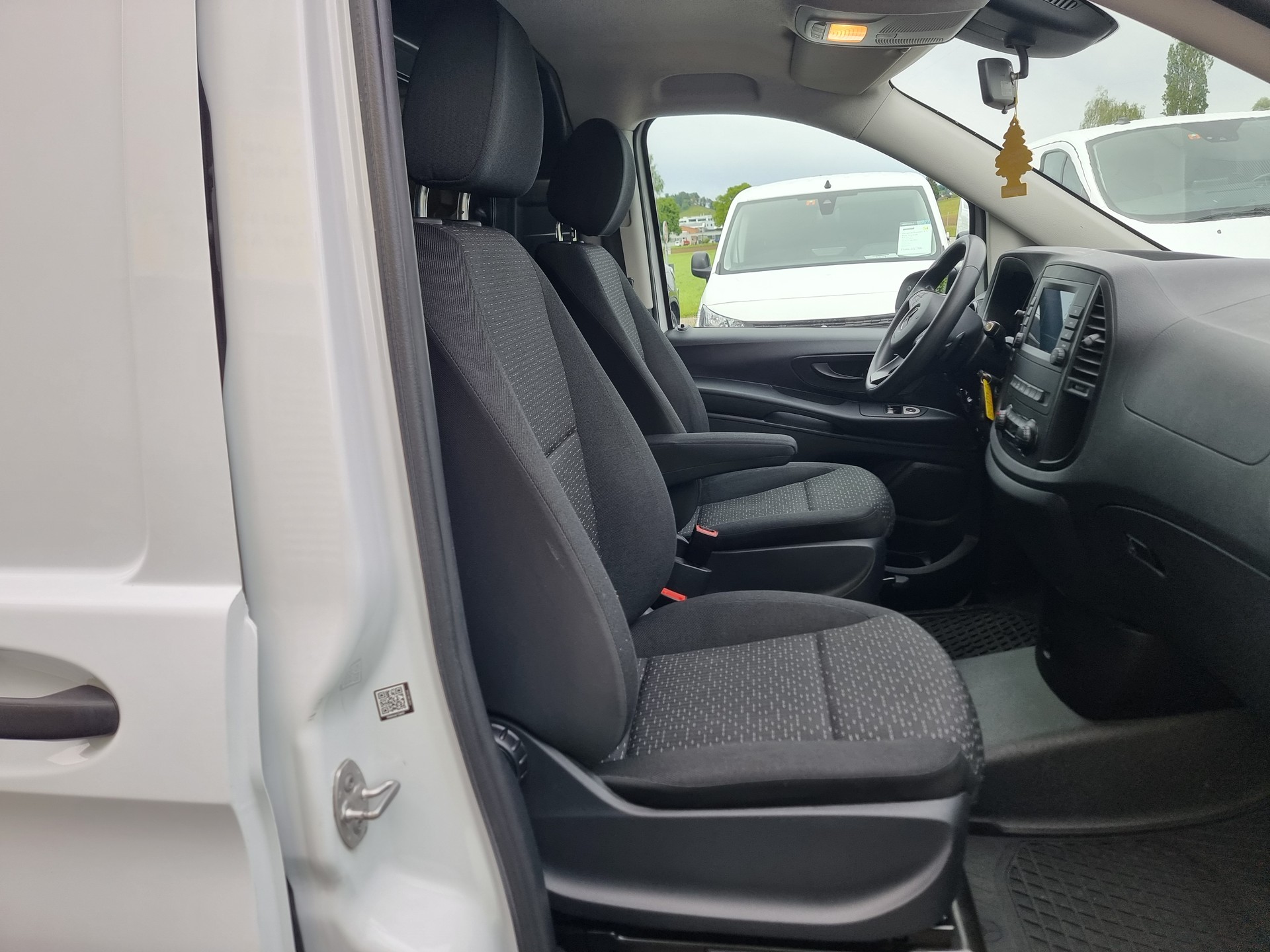 MERCEDES-BENZ Vito 116 CDI Lang 9G-Tronic 4M Base-image-10