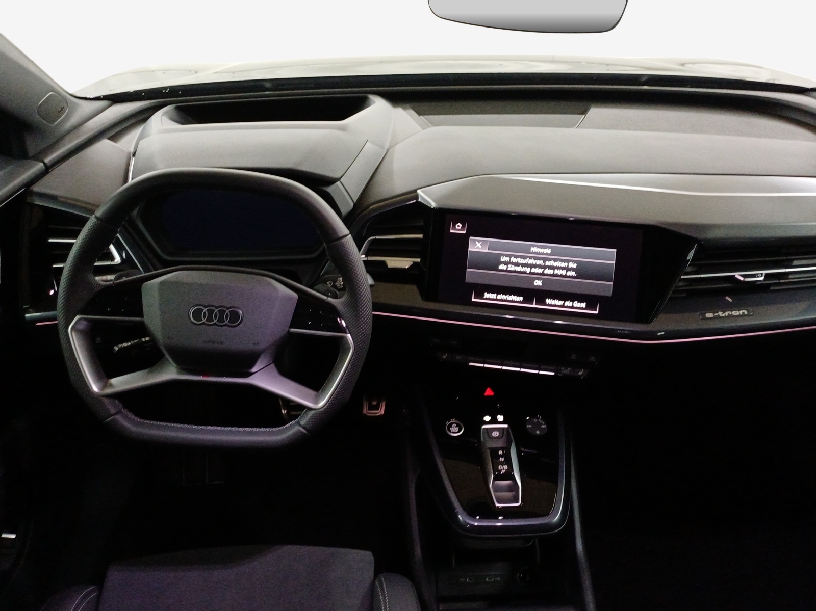 AUDI Q4 e-tron 45 quattro-image-8