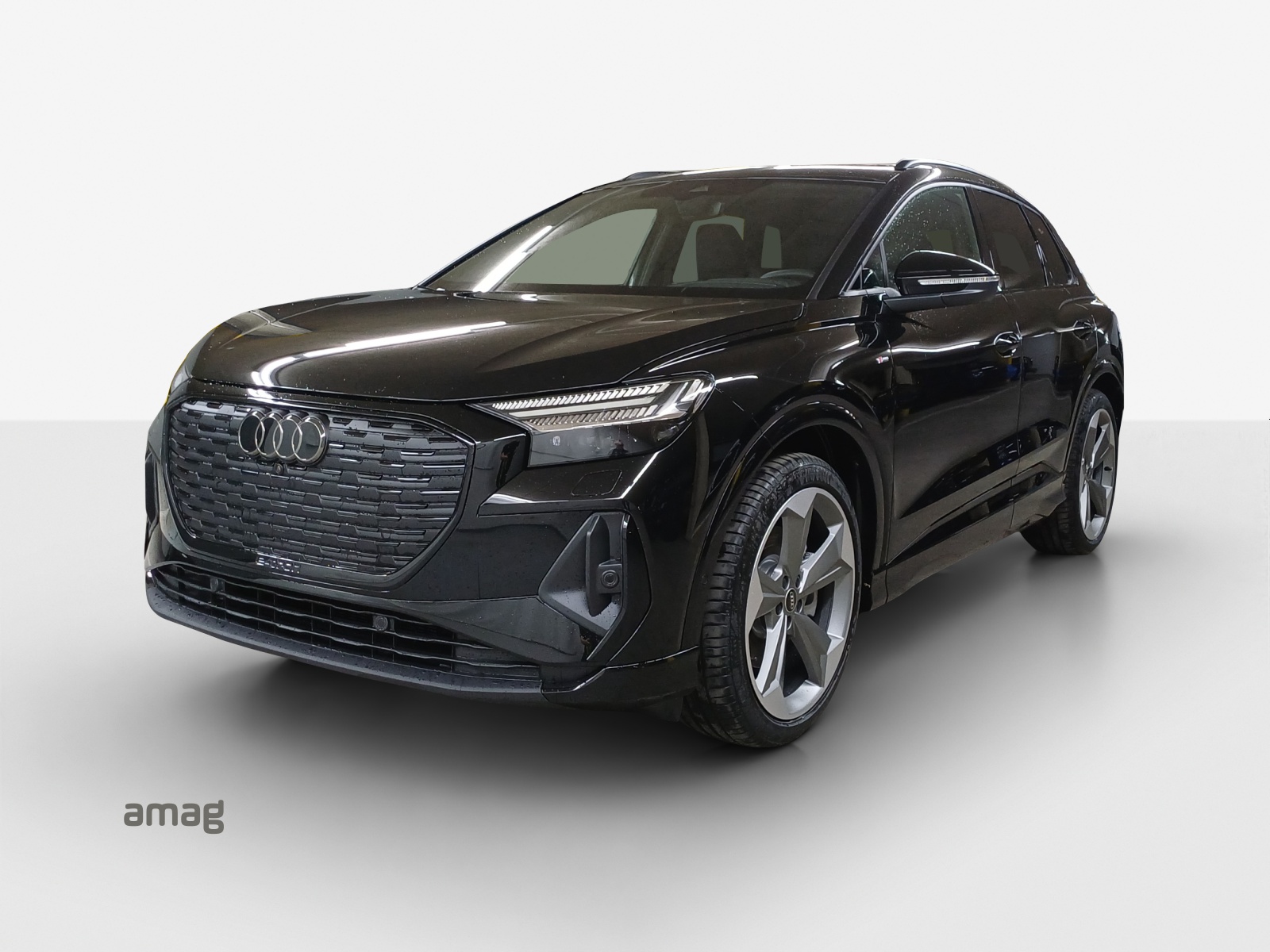 AUDI Q4 e-tron 45 quattro-image-0