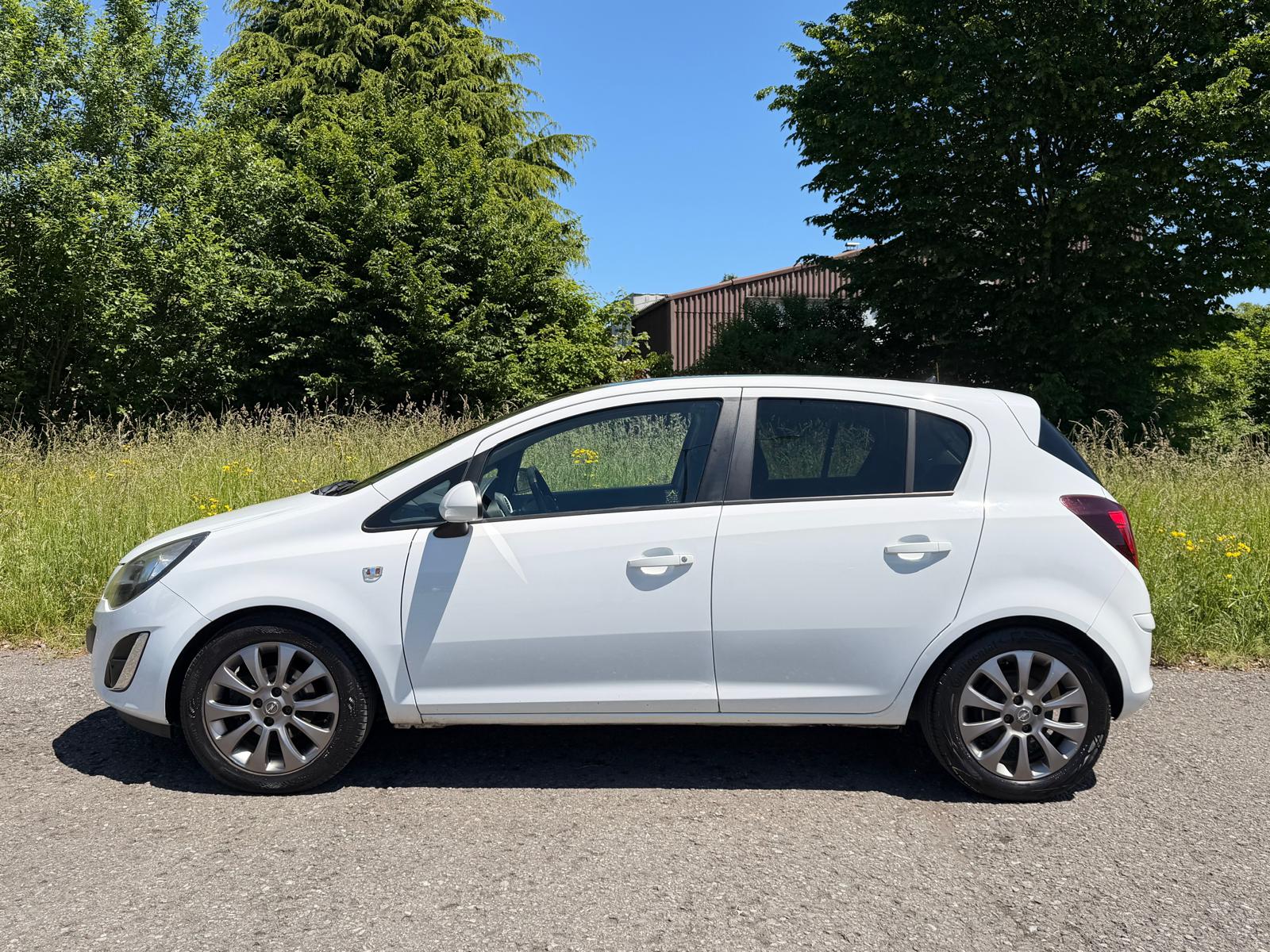OPEL Corsa 1.4 TP Color Edition-image-3