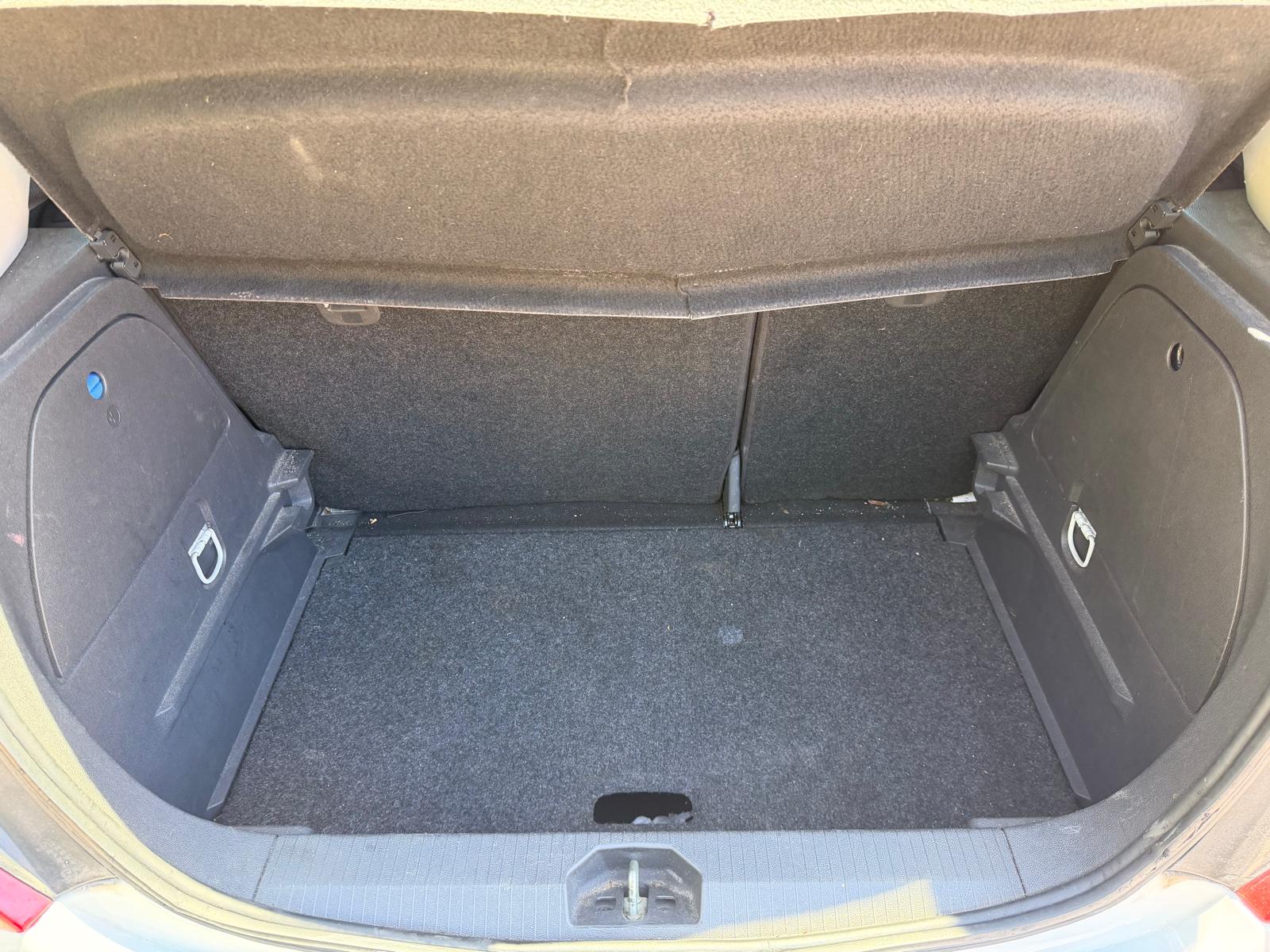 OPEL Corsa 1.4 TP Color Edition-image-9