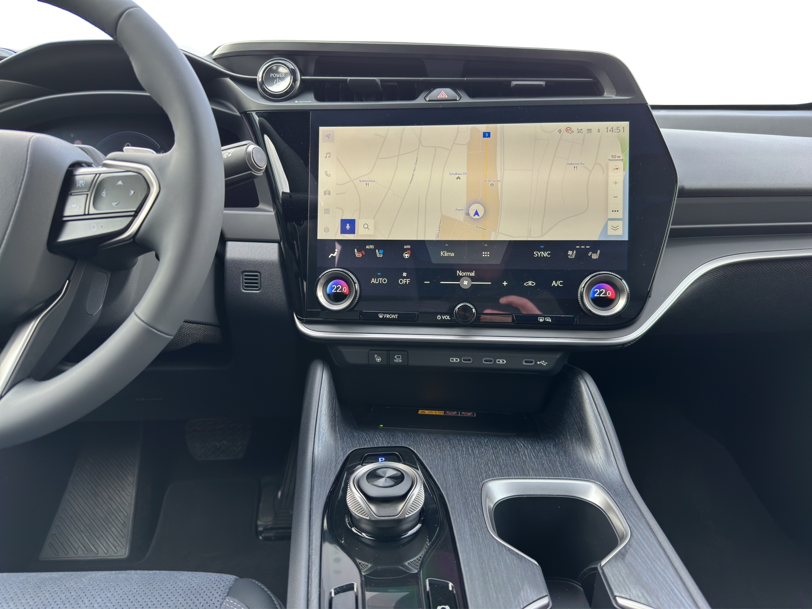 LEXUS RZ 500e Excellence-image-5