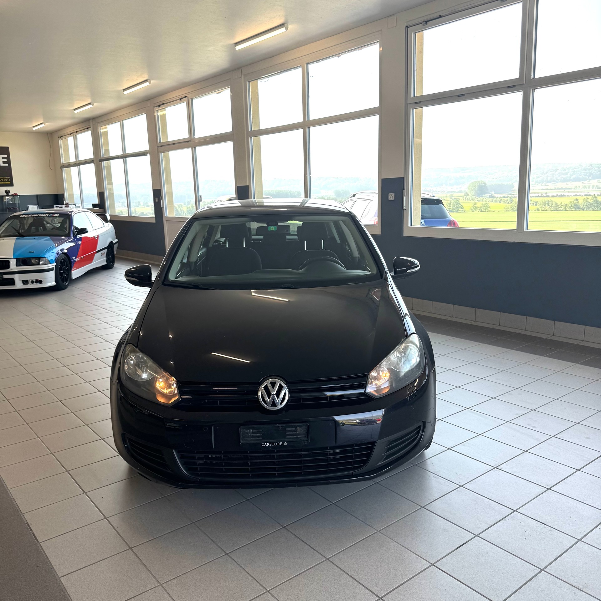 VW GOLF-image-1