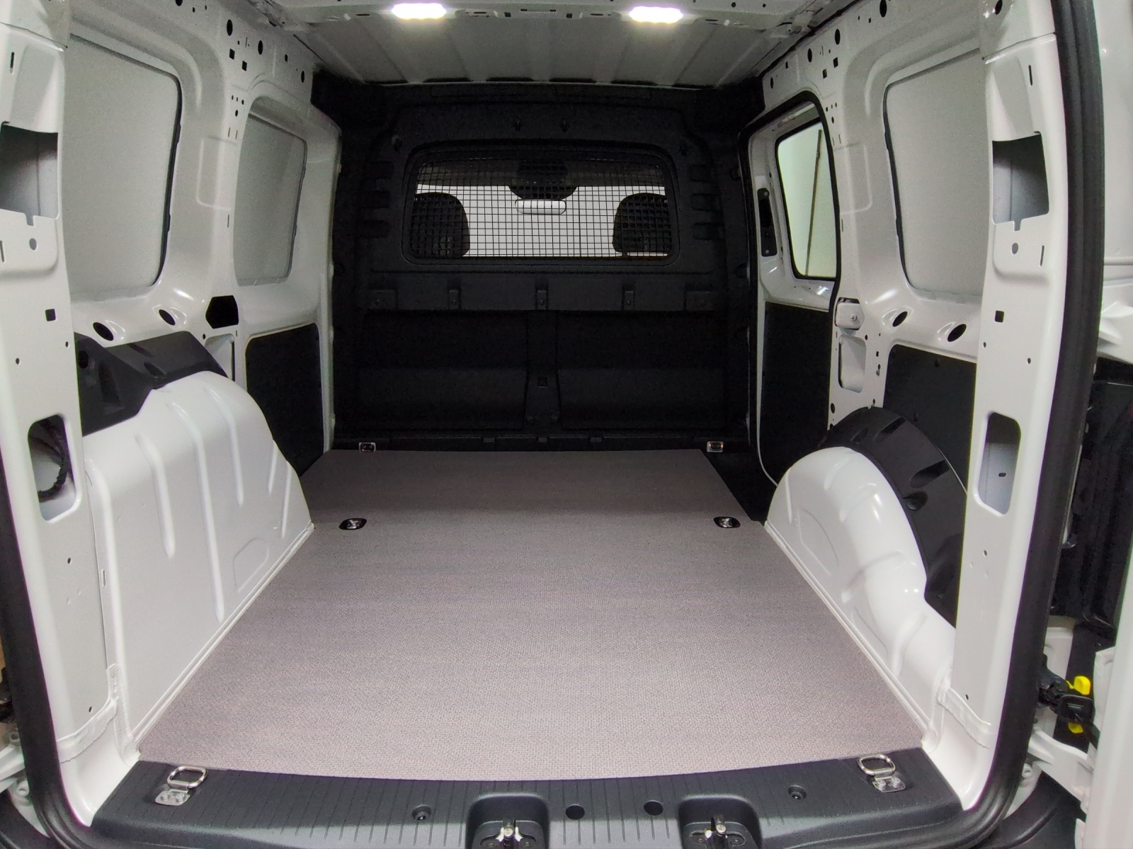 VW Caddy Cargo 1.5 TSI-image-8