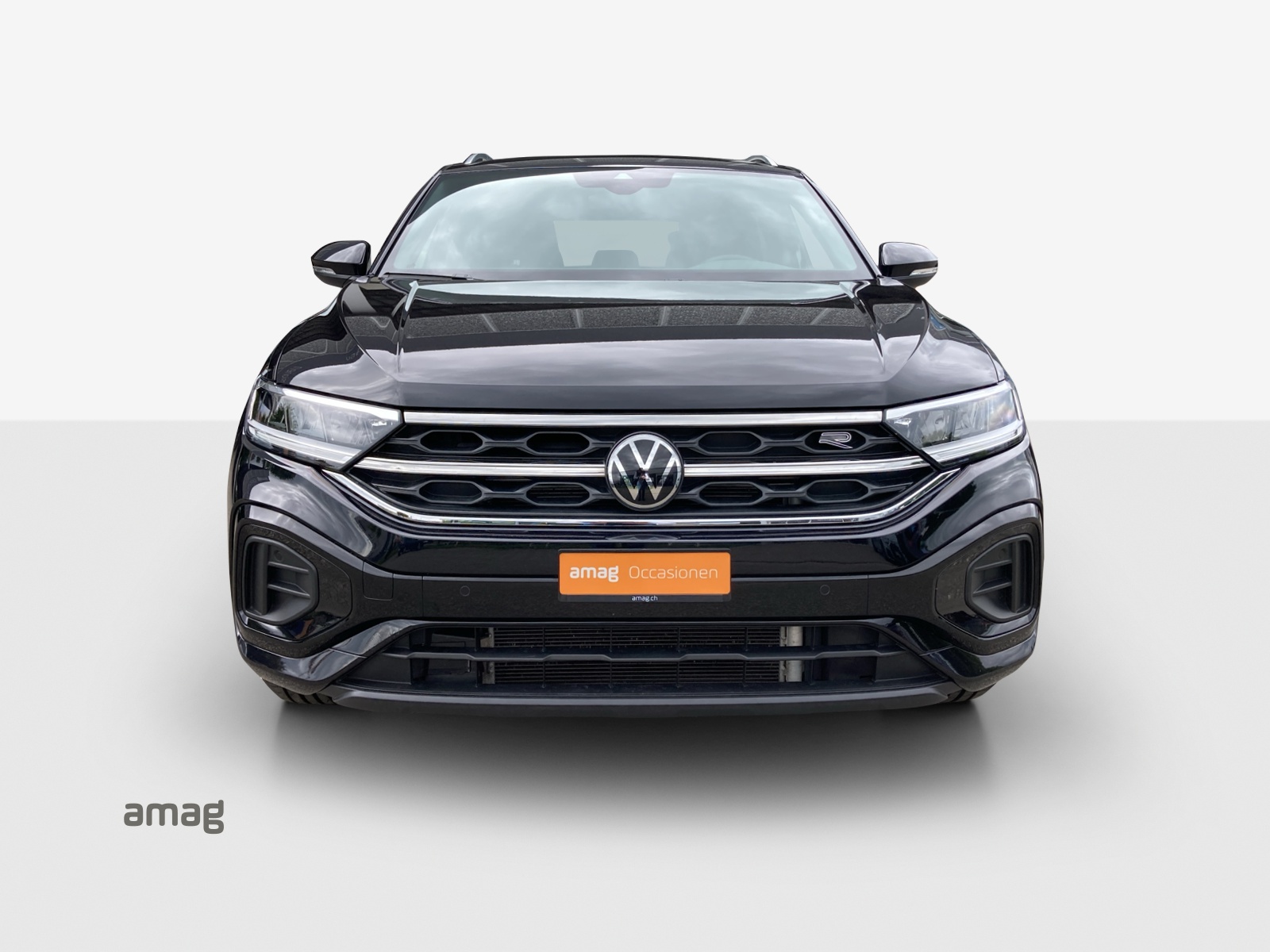 VW T-Roc 2.0 TSI R-Line DSG 4Motion-image-6