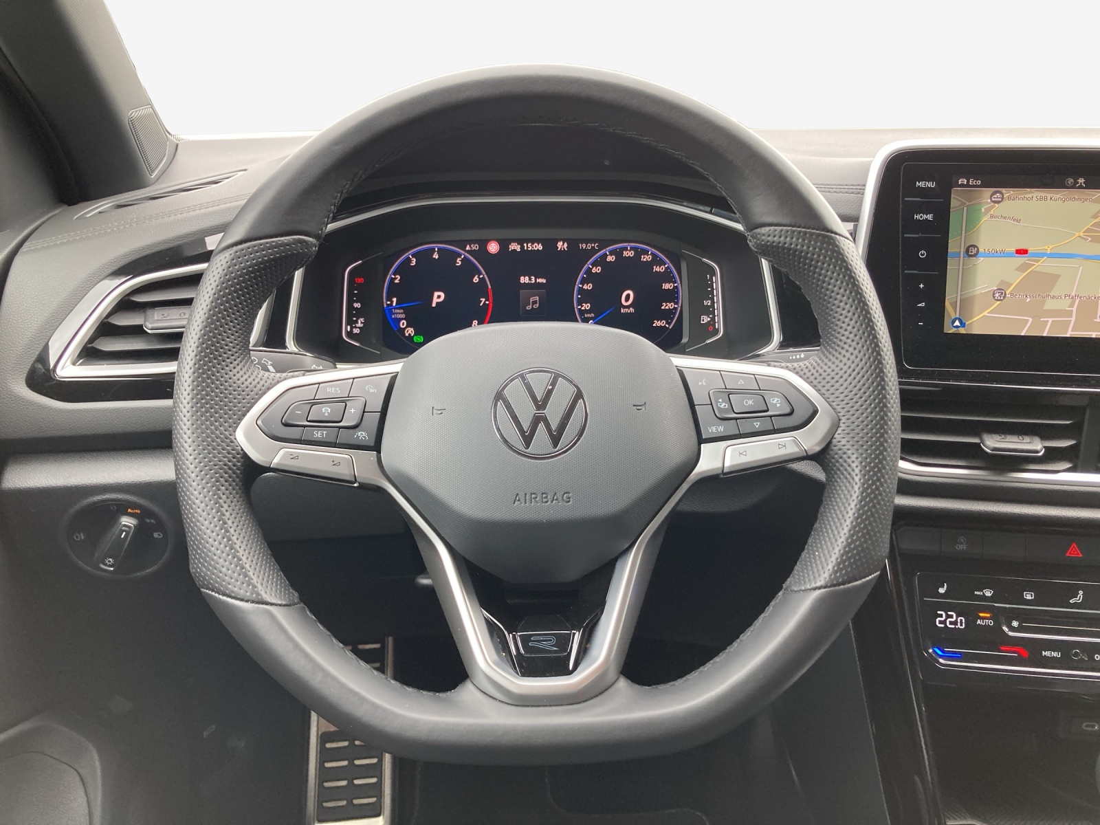 VW T-Roc 2.0 TSI R-Line DSG 4Motion-image-9