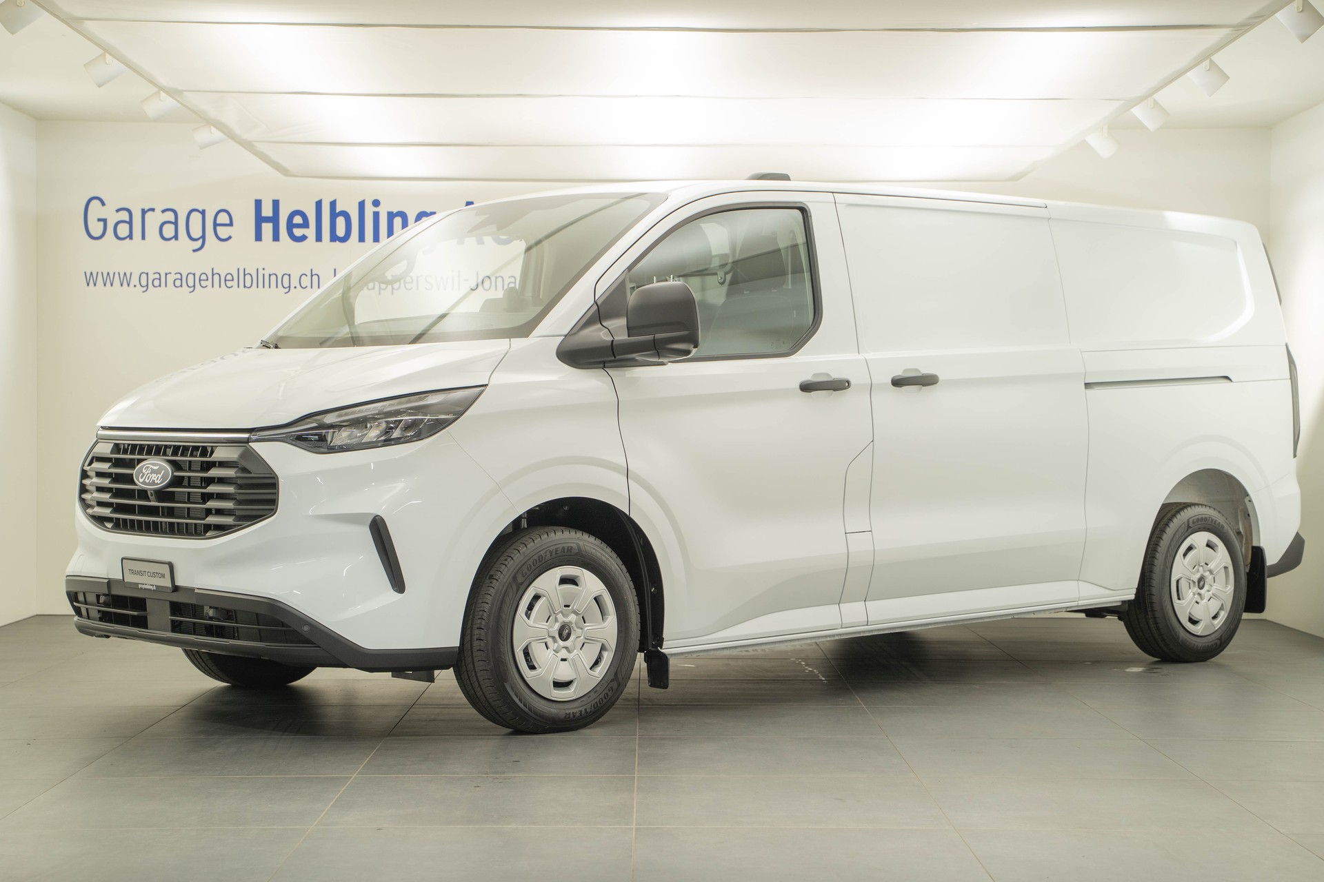 FORD Transit C Van 320 L2 2.0 EcoBlue 170 Trend 4x4-image-0